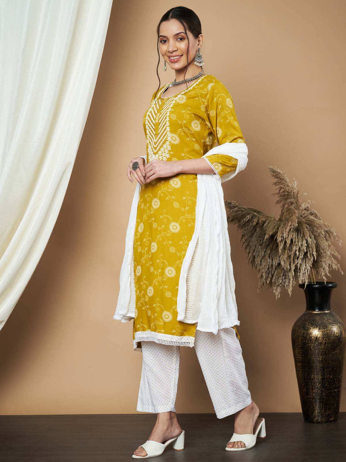 Label Khoj Ethnic Motifs Printed Sequins Embroidered Work Kurta,Trouser With  dupptta