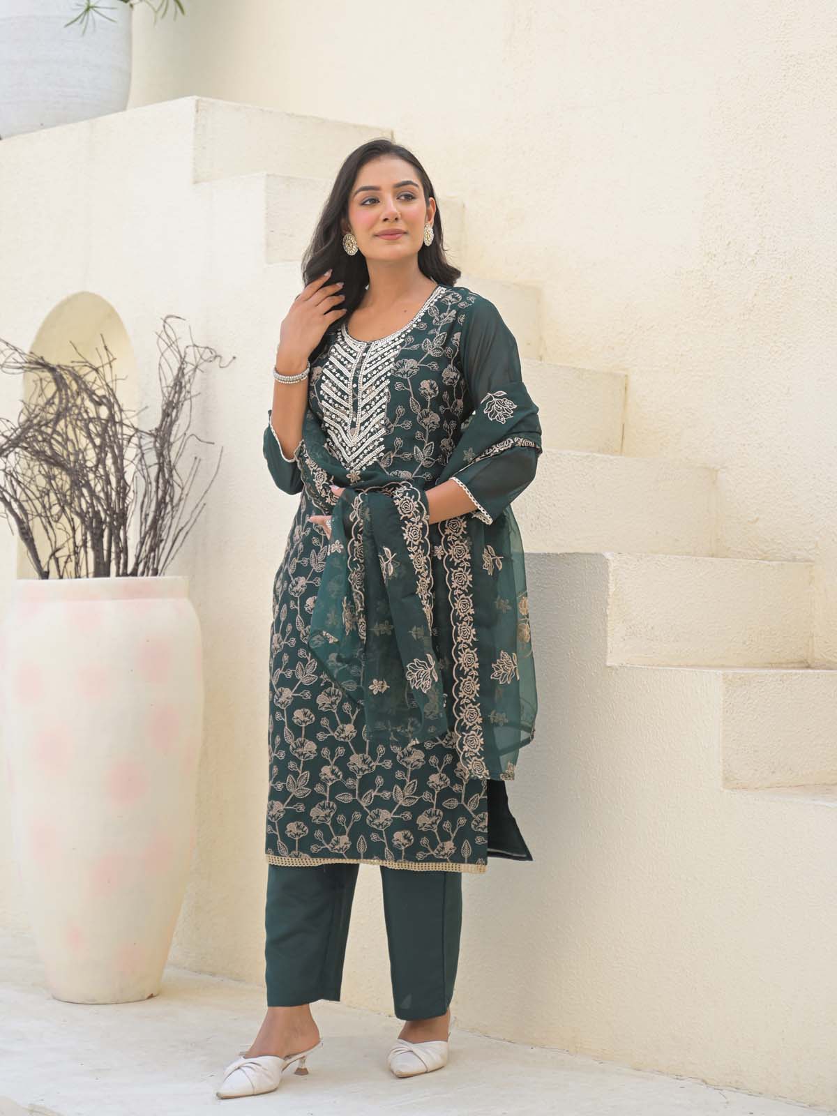 Label Khoj Women Chanderi kurta, trouser and dupptta set