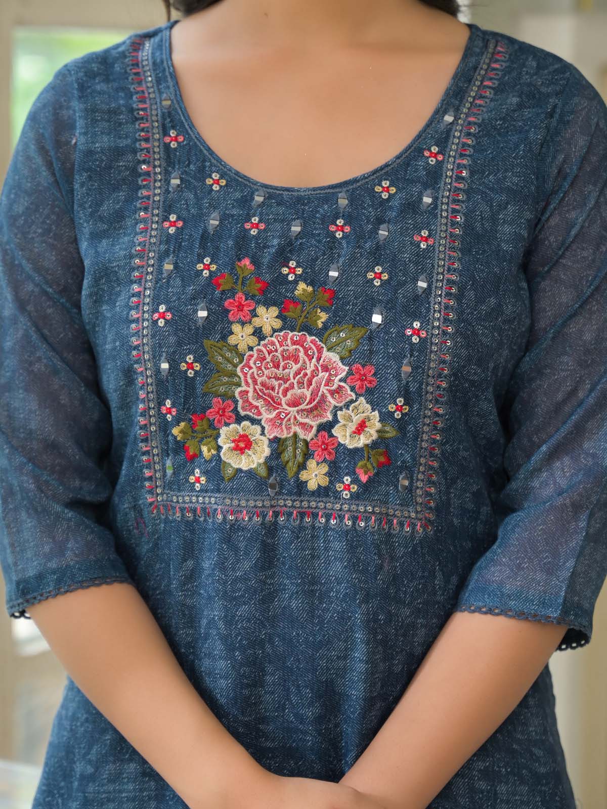 Label Khoj Women Lilen kurta, trouser and dupptta set