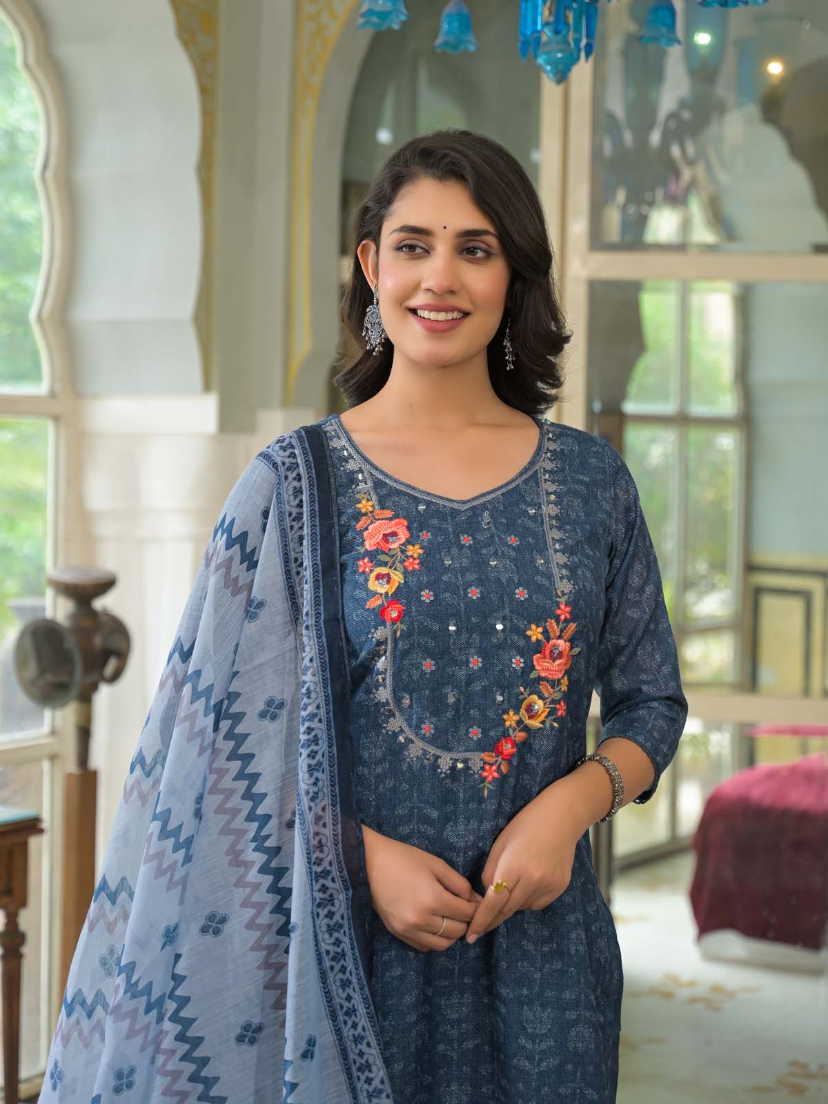 Label Khoj Women Lilen kurta, trouser and dupptta set