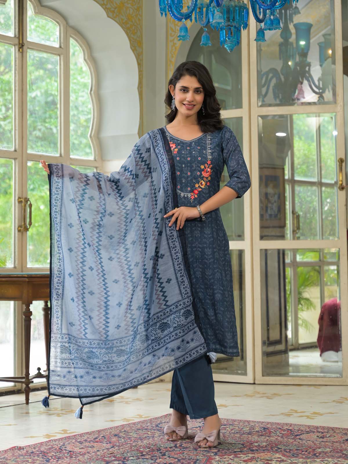 Label Khoj Women Lilen kurta, trouser and dupptta set