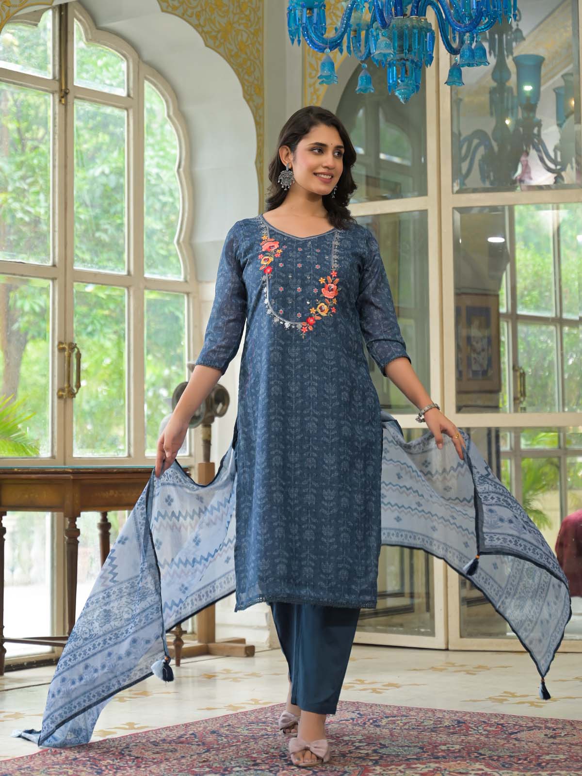 Label Khoj Women Lilen kurta, trouser and dupptta set