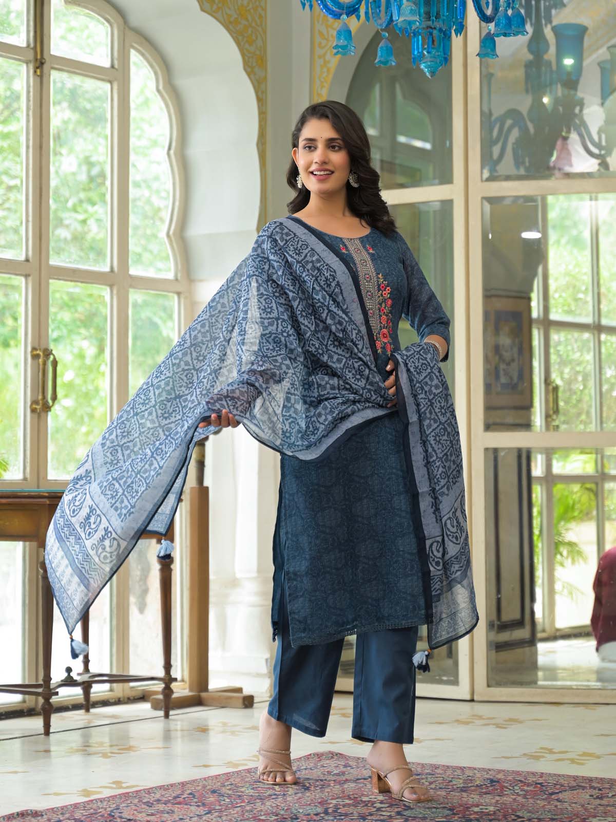 Label Khoj Women Lilen kurta, trouser and dupptta set