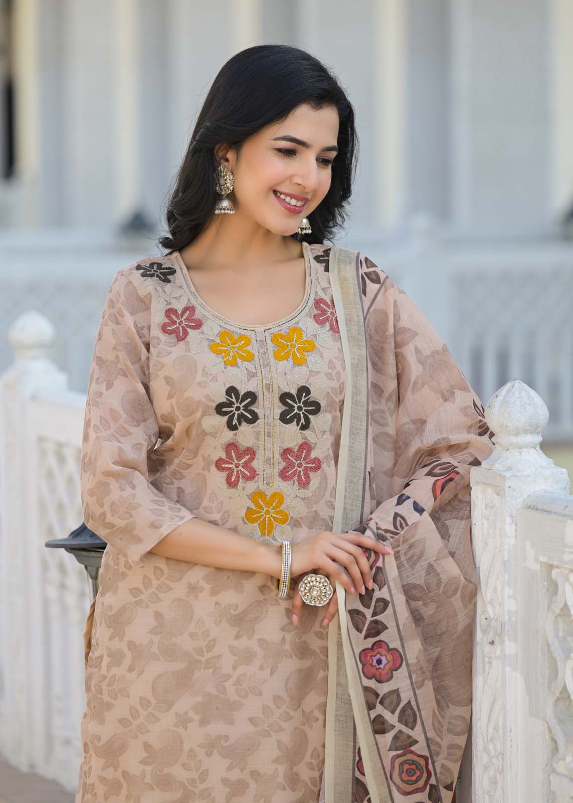 Label Khoj Women Lilen kurta, trouser and dupptta set