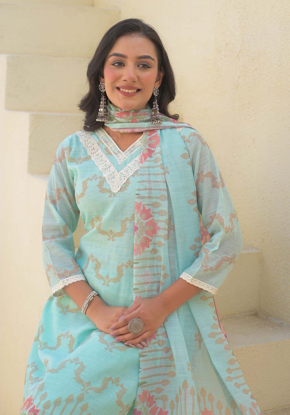 Label Khoj Women Lilen kurta, trouser and dupptta set