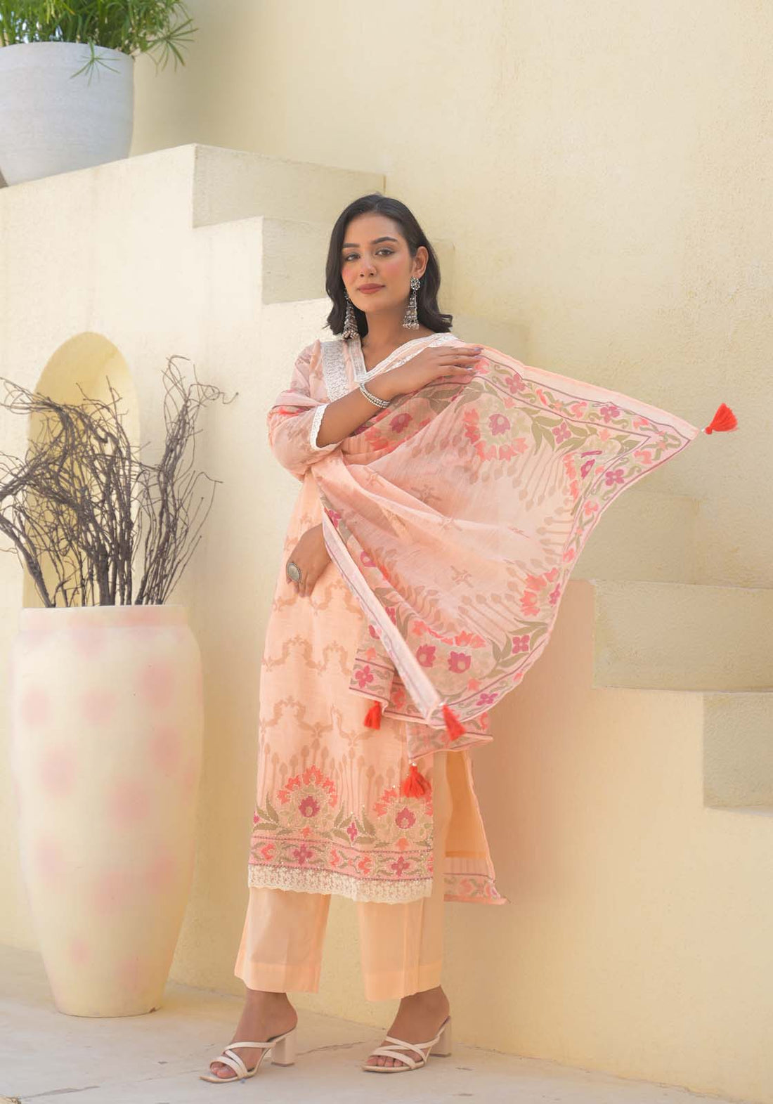 Label Khoj Women Lilen kurta, trouser and dupptta set