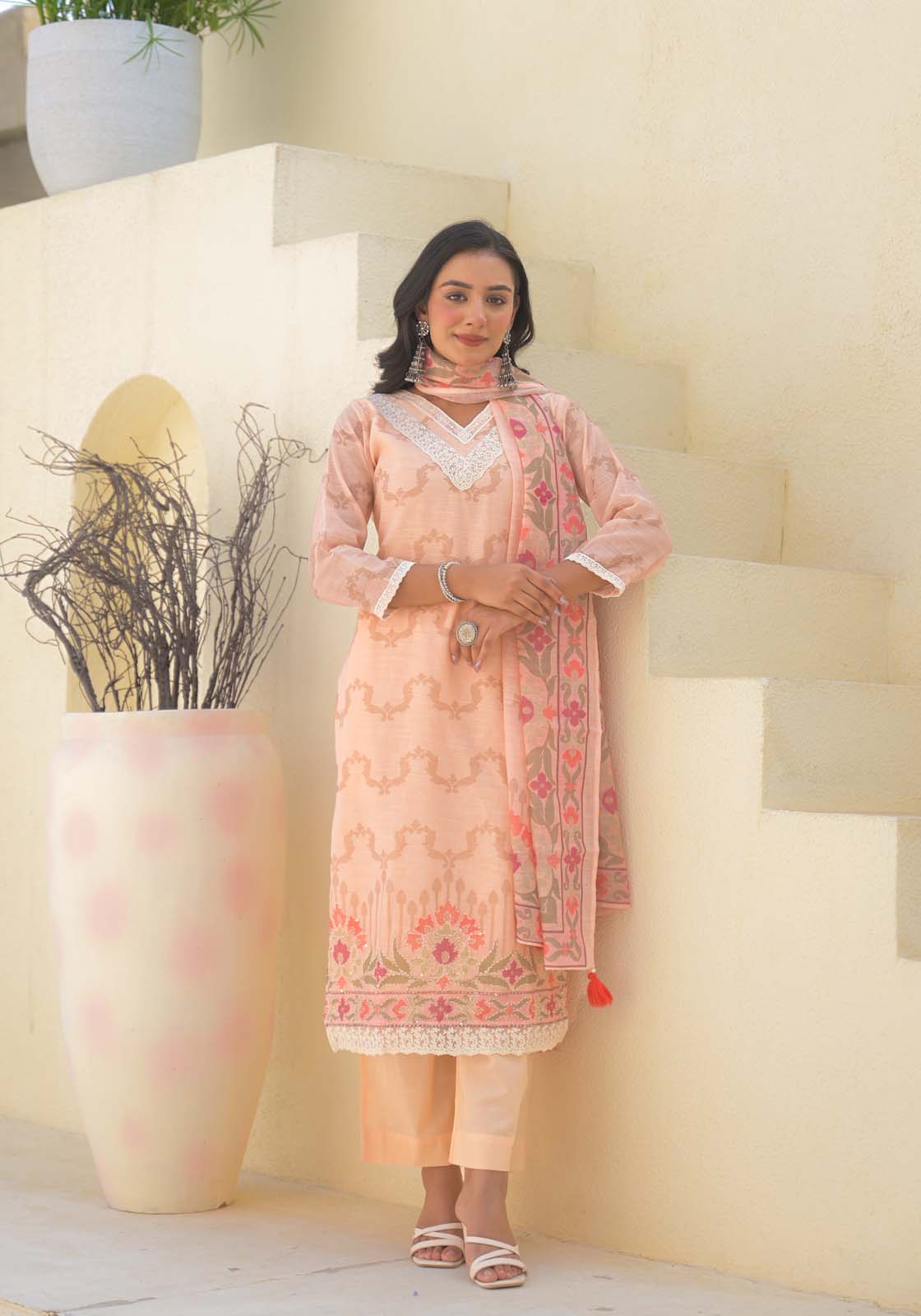 Label Khoj Women Lilen kurta, trouser and dupptta set