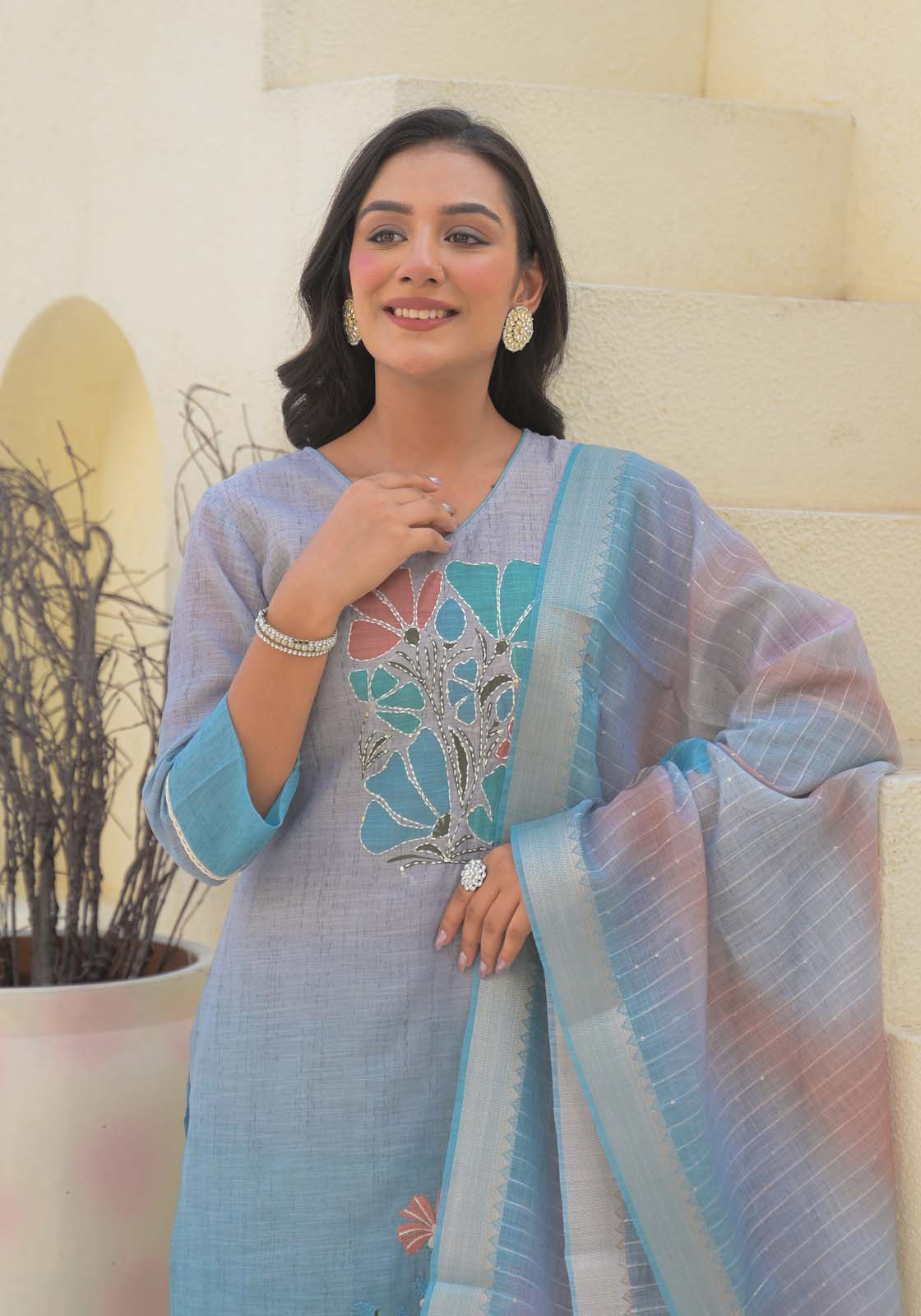 Label Khoj Women Lilen kurta, trouser and dupptta set