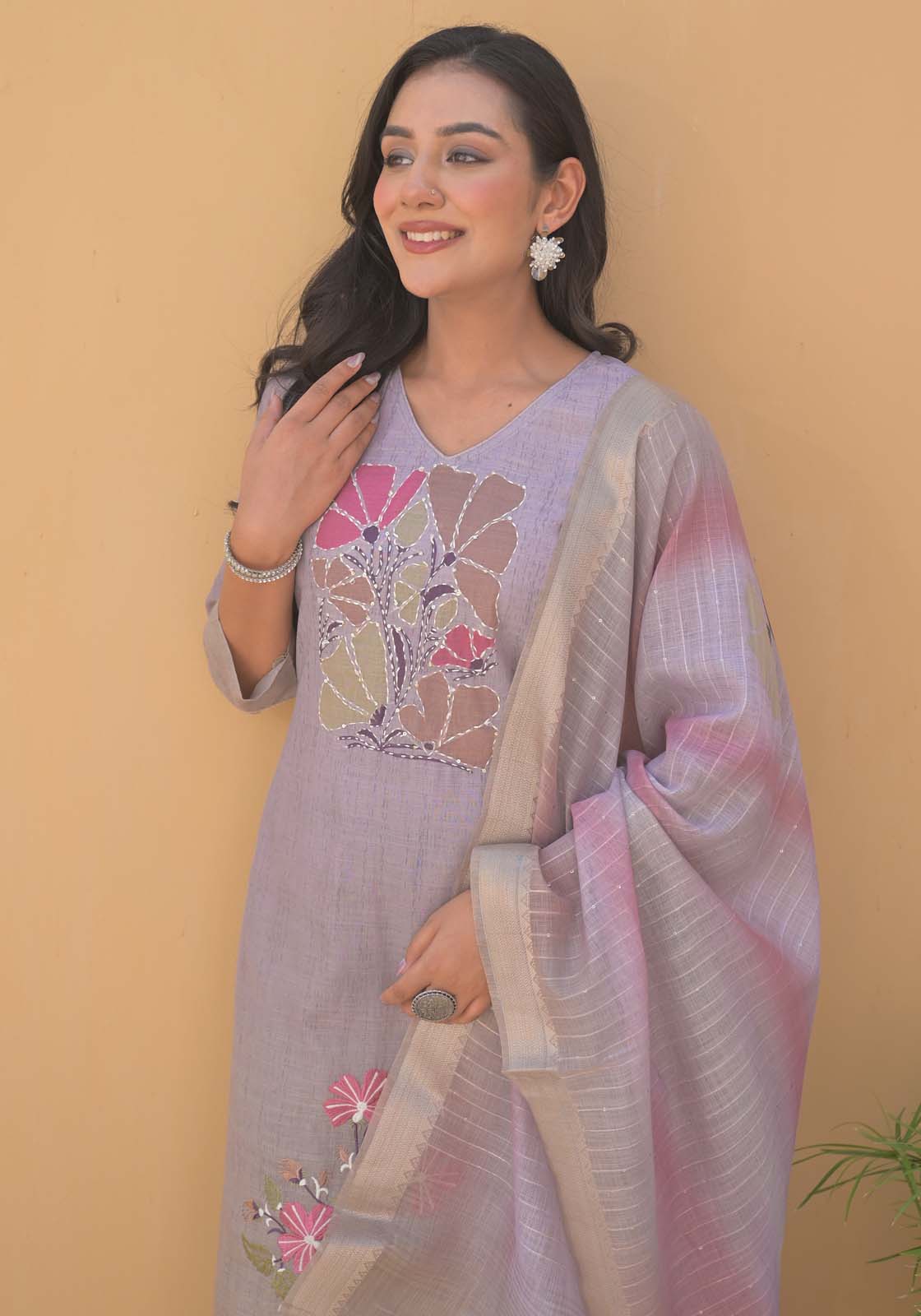 Label Khoj Women Lilen kurta, trouser and dupptta set