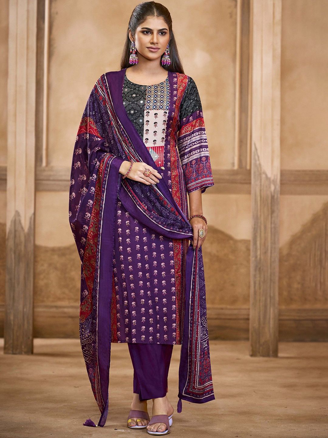 Label khoj Women maslin priint kurta, trouser and dupptta set