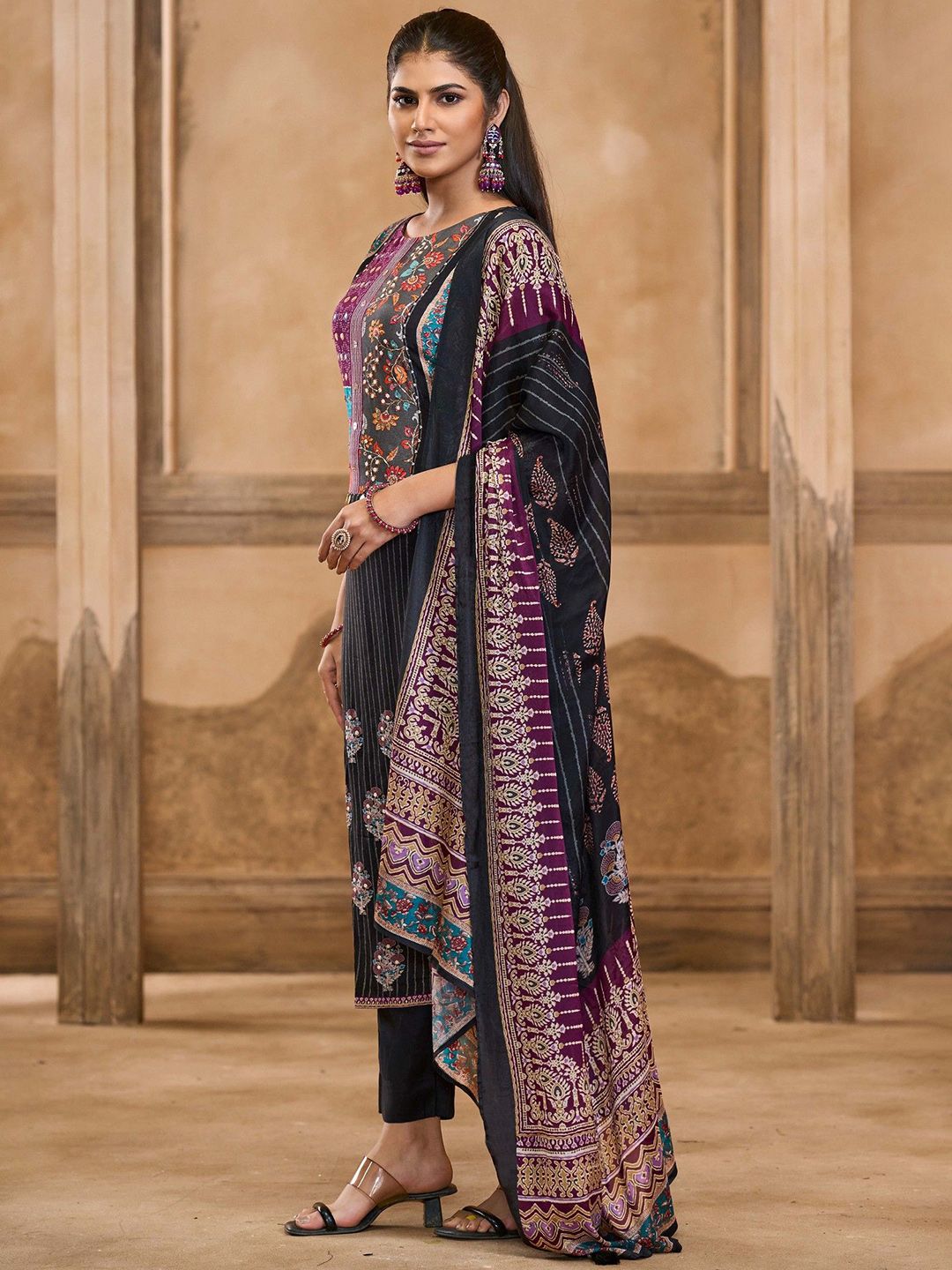 Label khoj Women maslin priint kurta, trouser and dupptta set