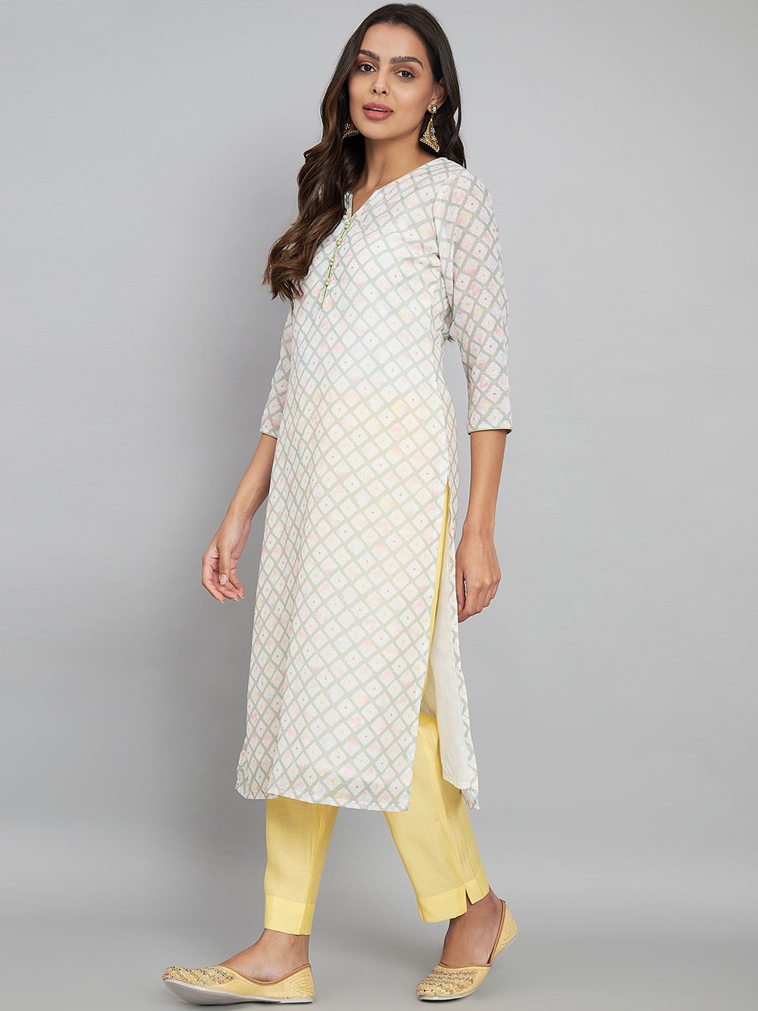 Label Khoj Women Linen Kurta