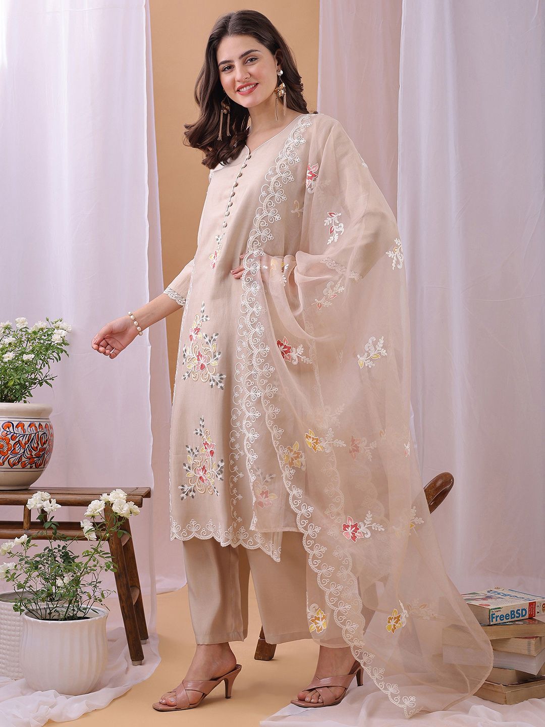 Label Khoj Women's Peach Silk Blend Thread Work Kurta with Pant and Peach Dupatta