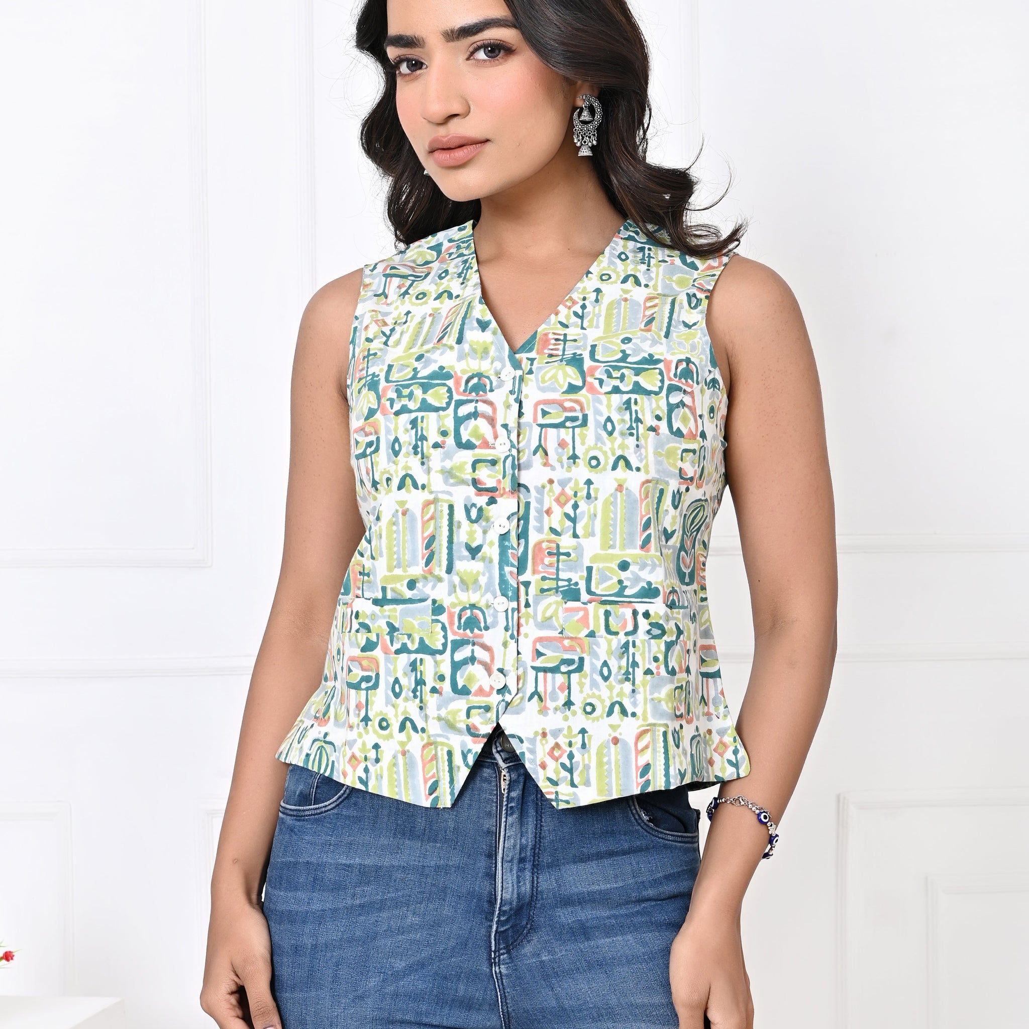 Off White and Teal Koti