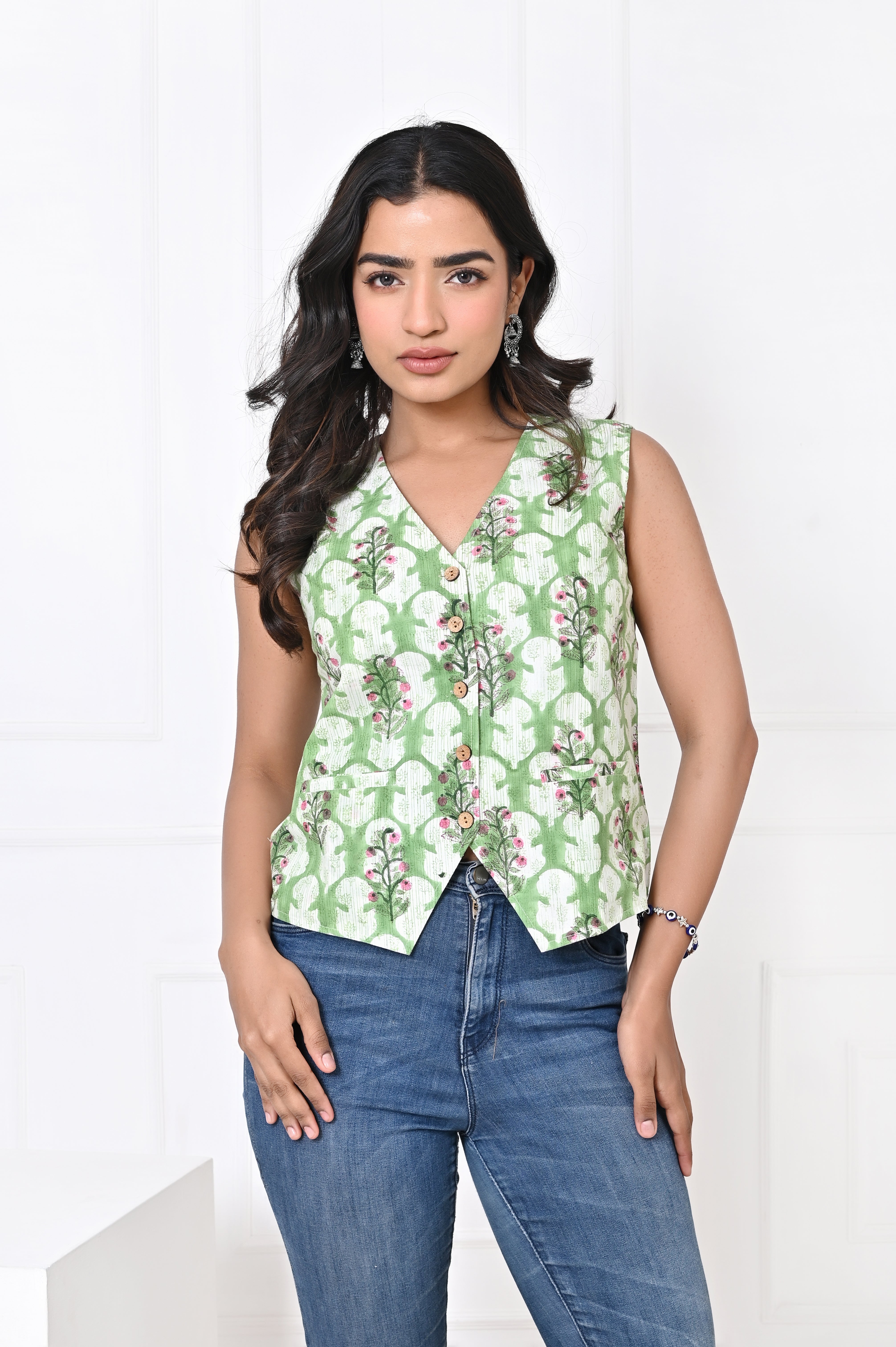 Green And Pink Koti
