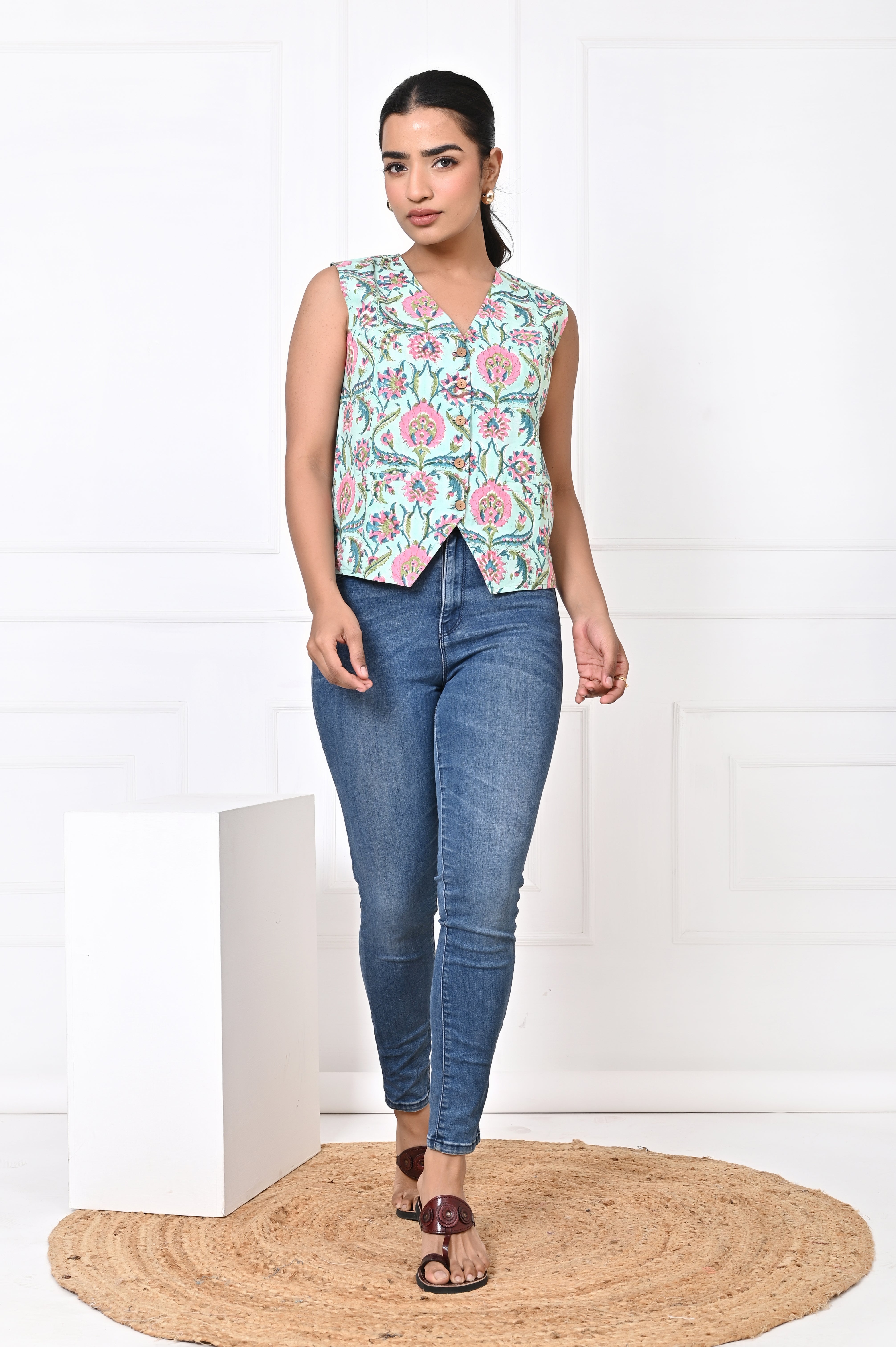 Sea Green and Pink Koti