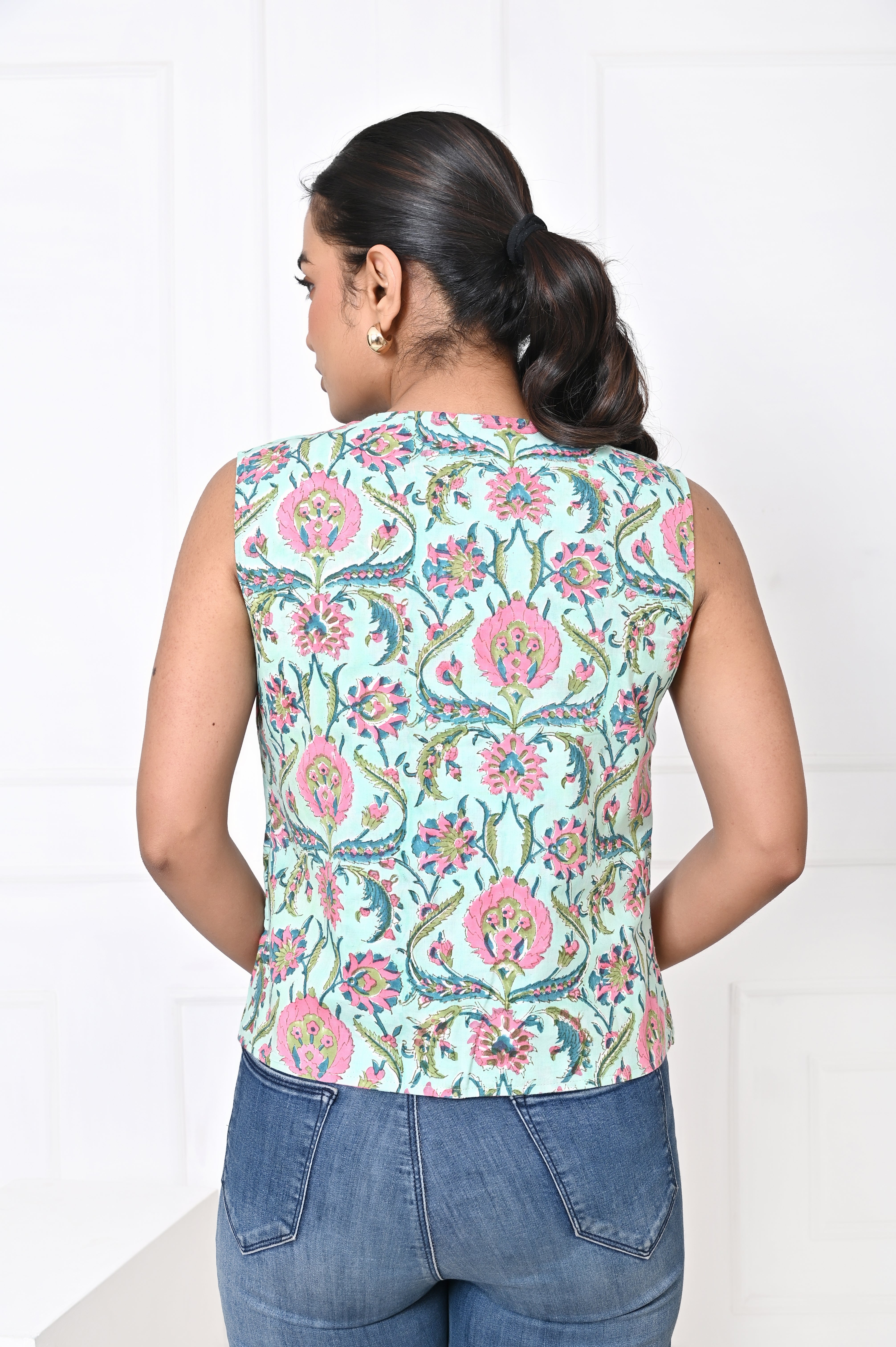 Sea Green and Pink Koti