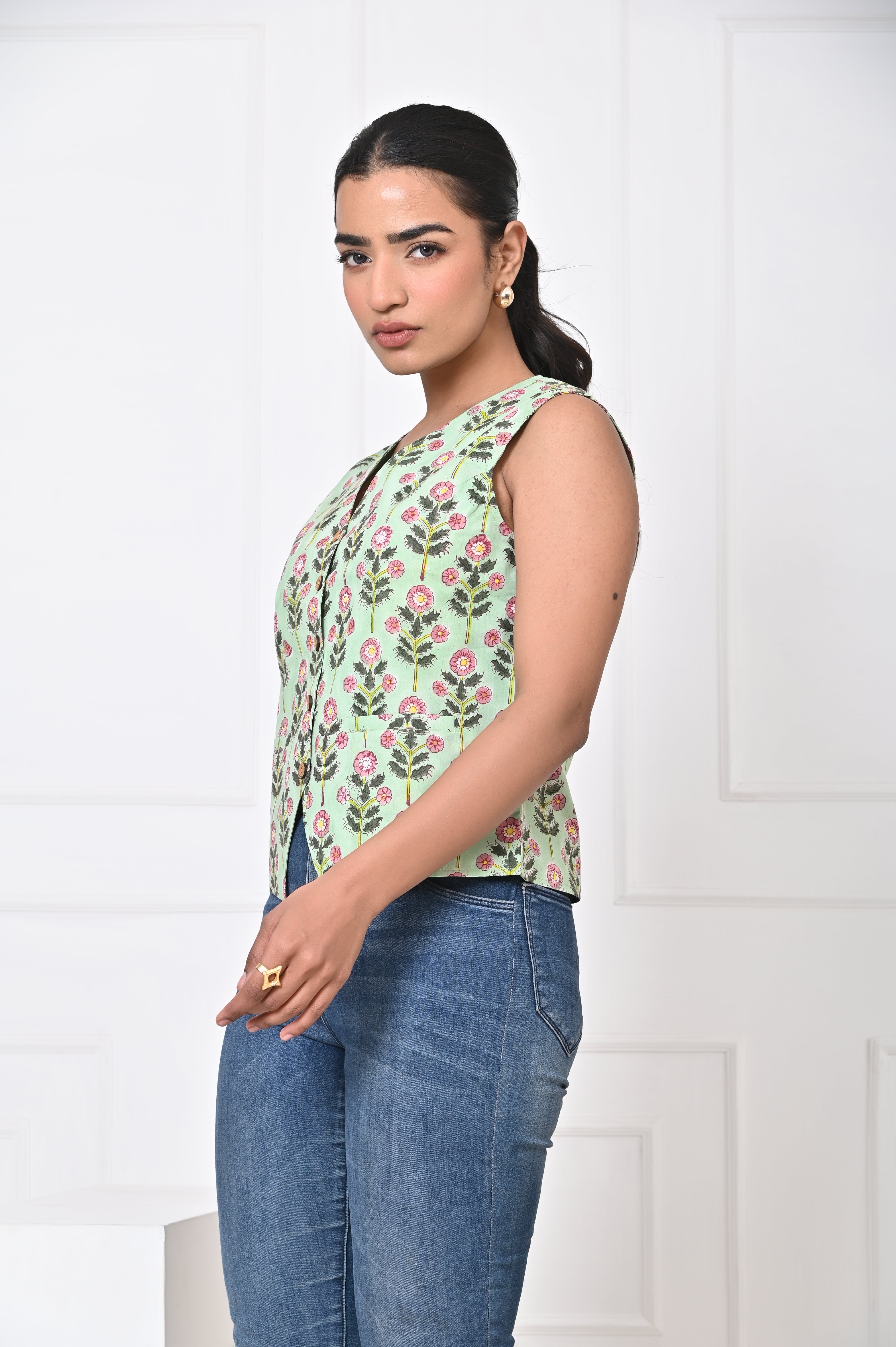 Green and Pink Koti
