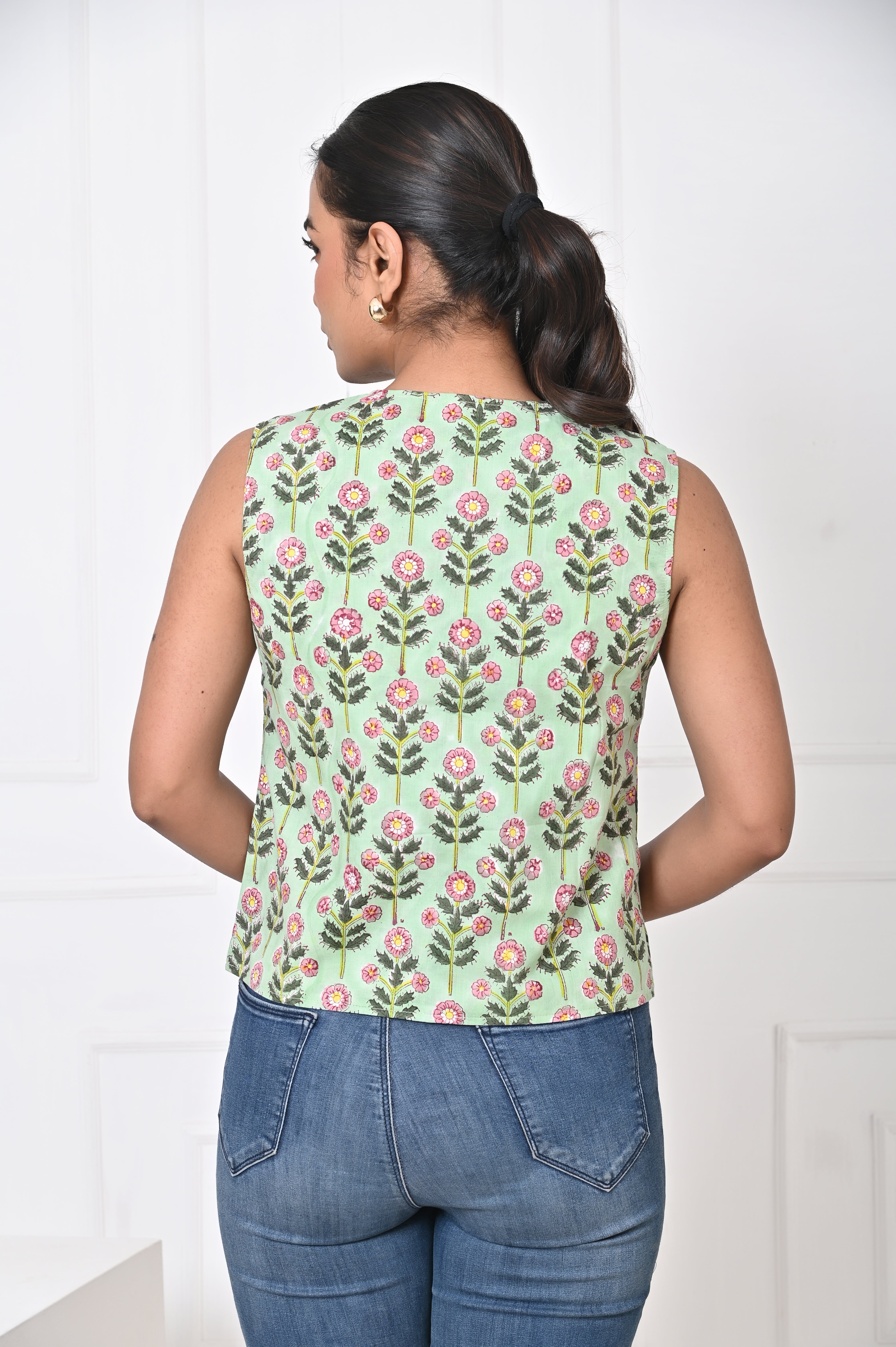 Green and Pink Koti
