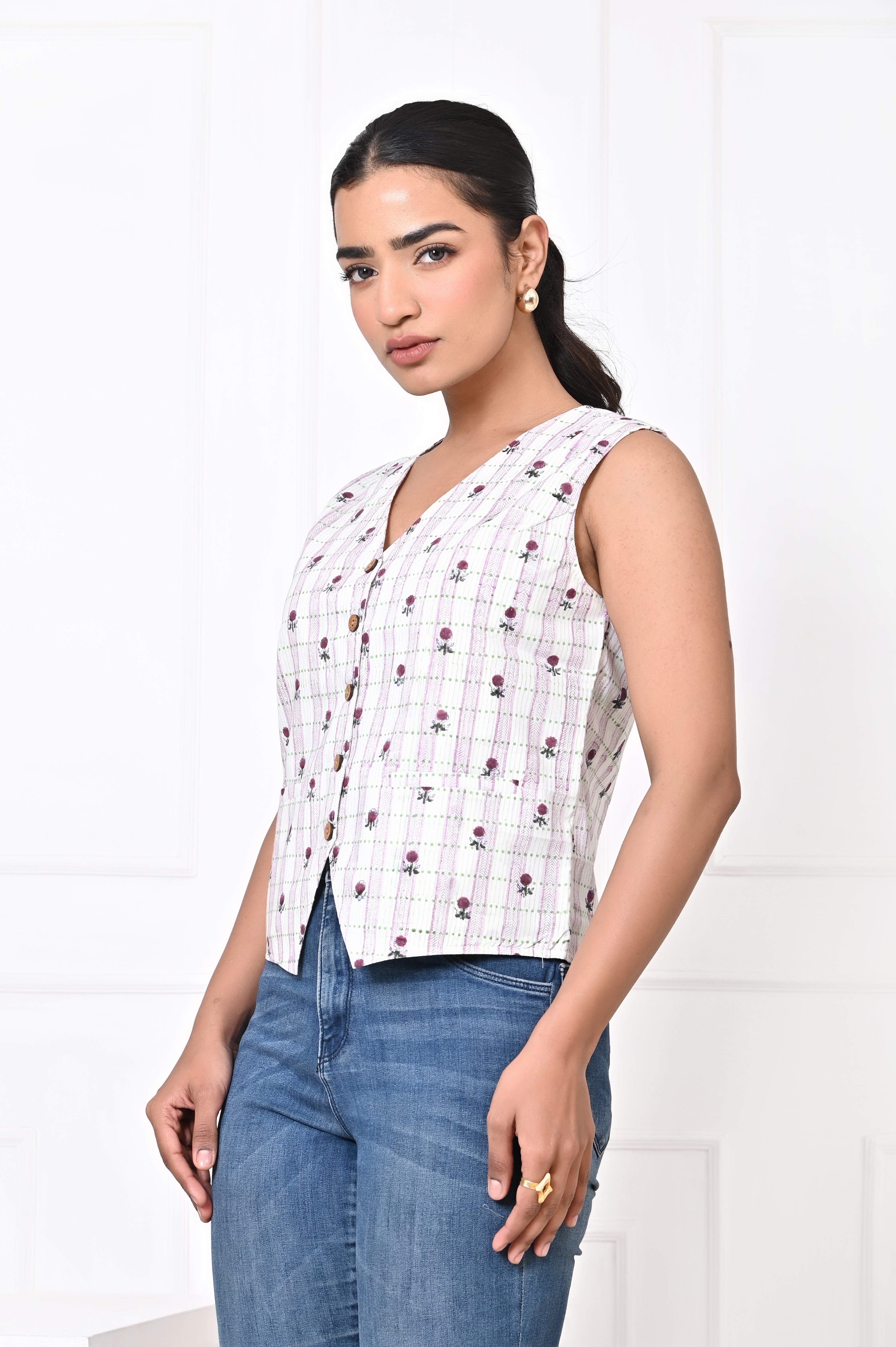 White and Purple Koti