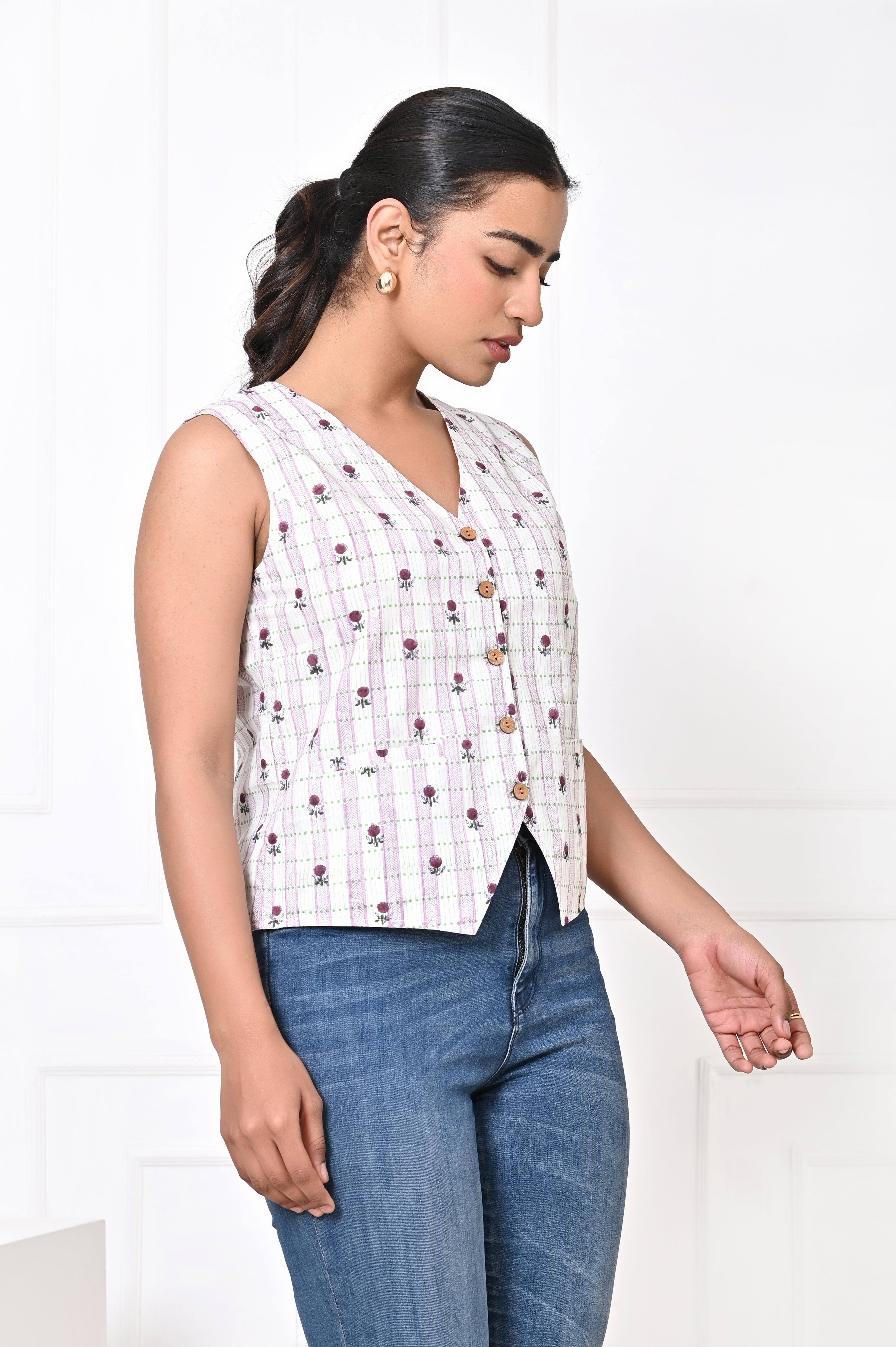 White and Purple Koti
