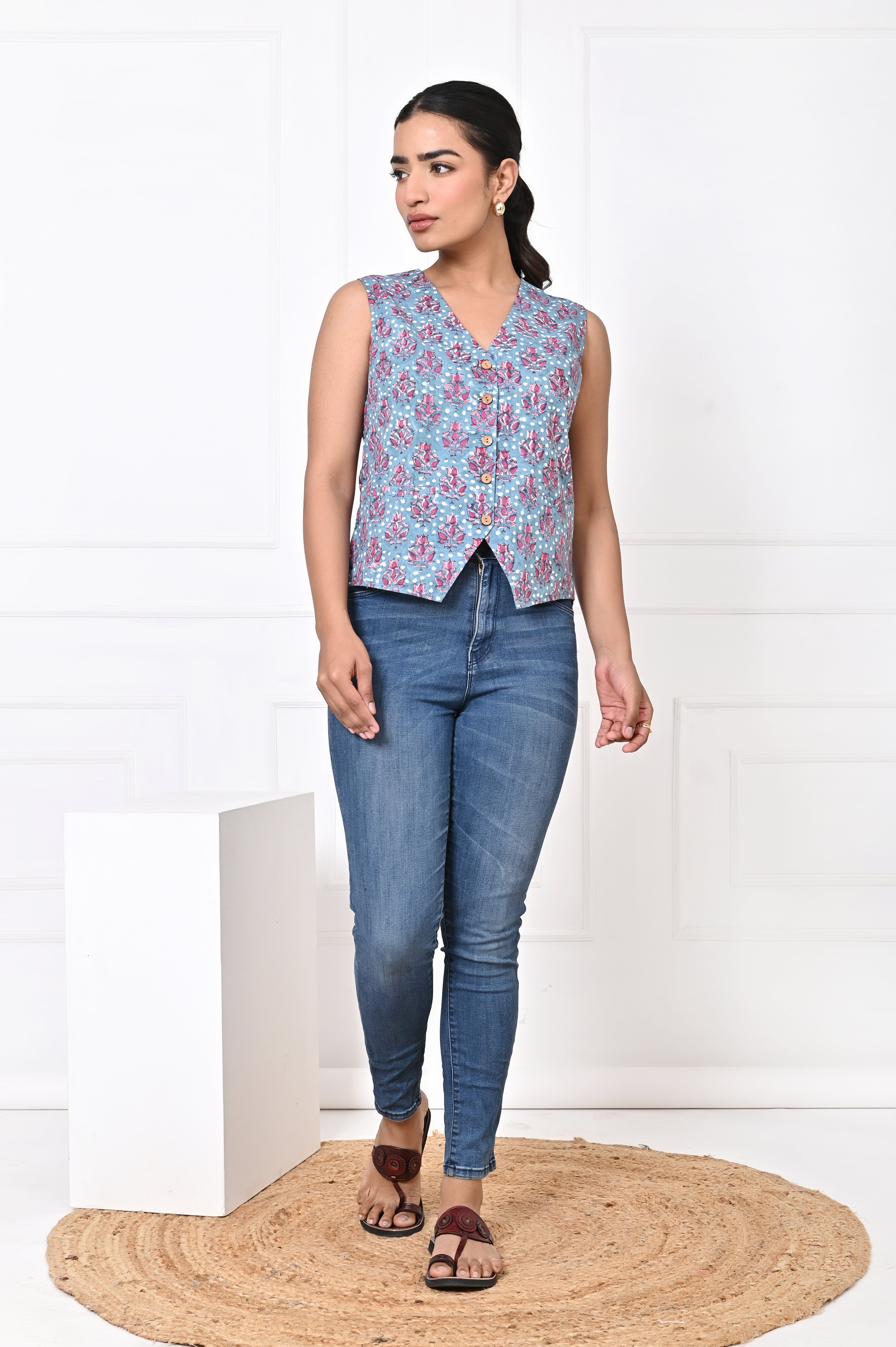 Blue and Pink Koti
