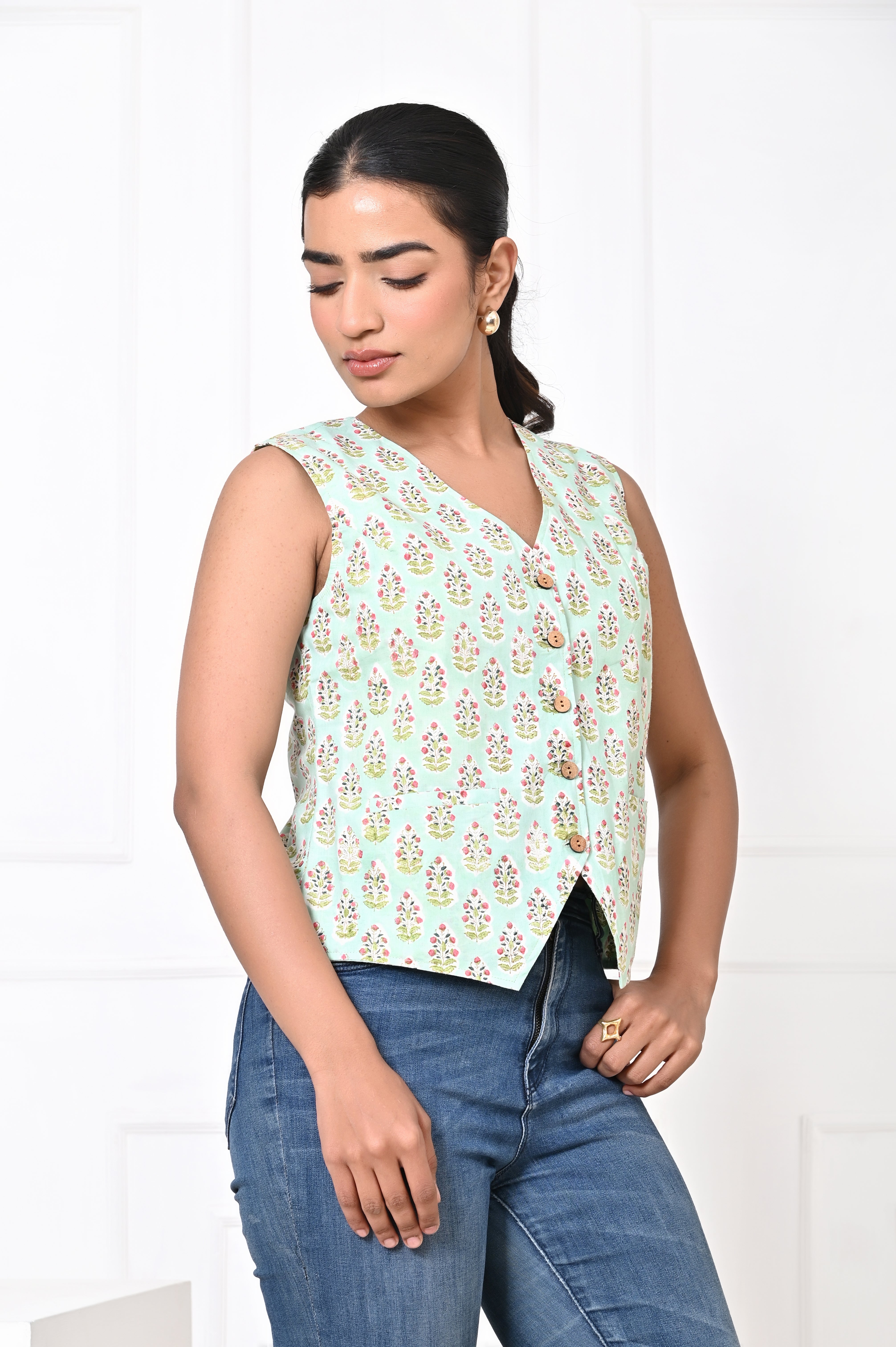Green and Pink Koti