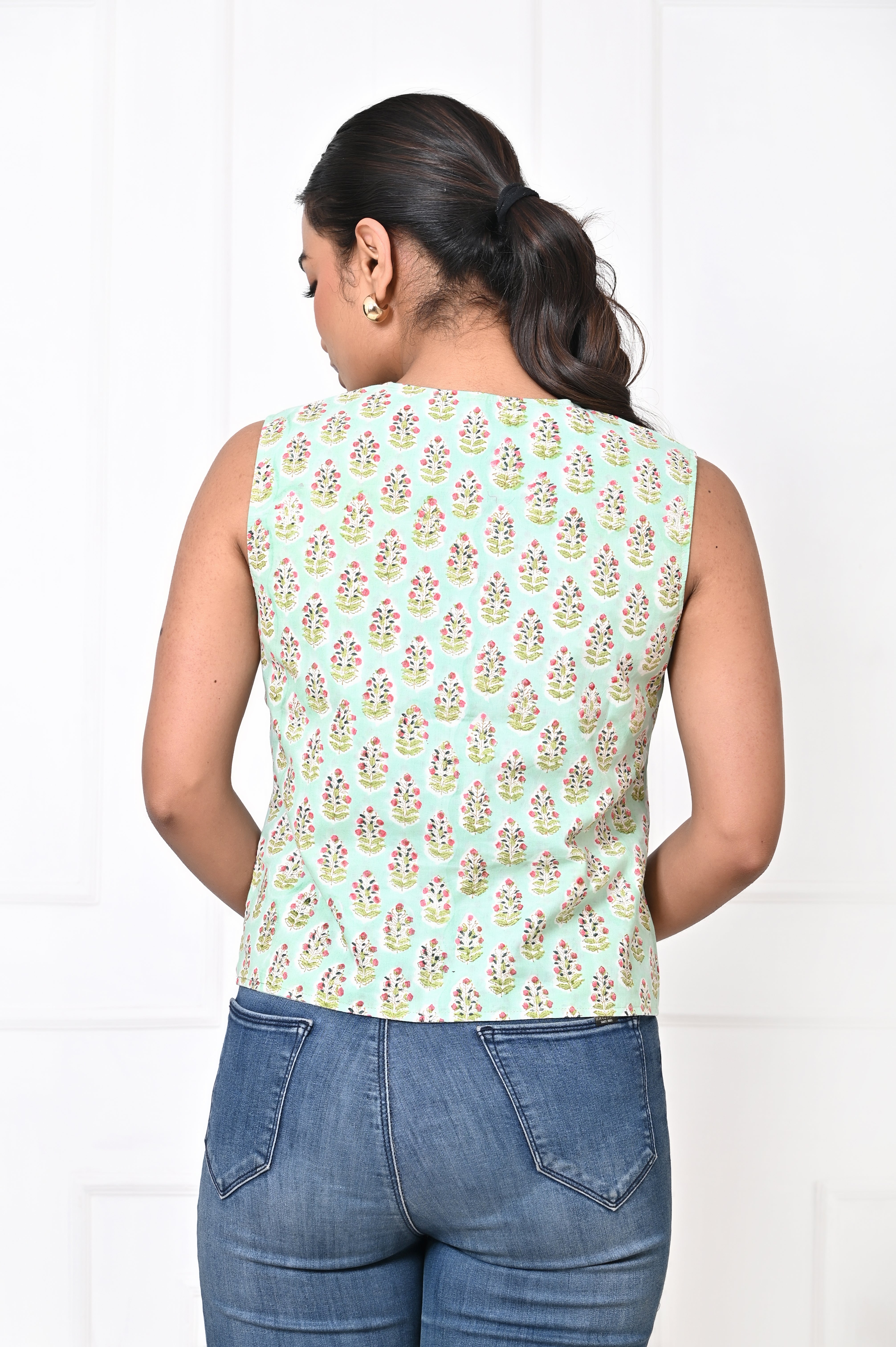 Green and Pink Koti