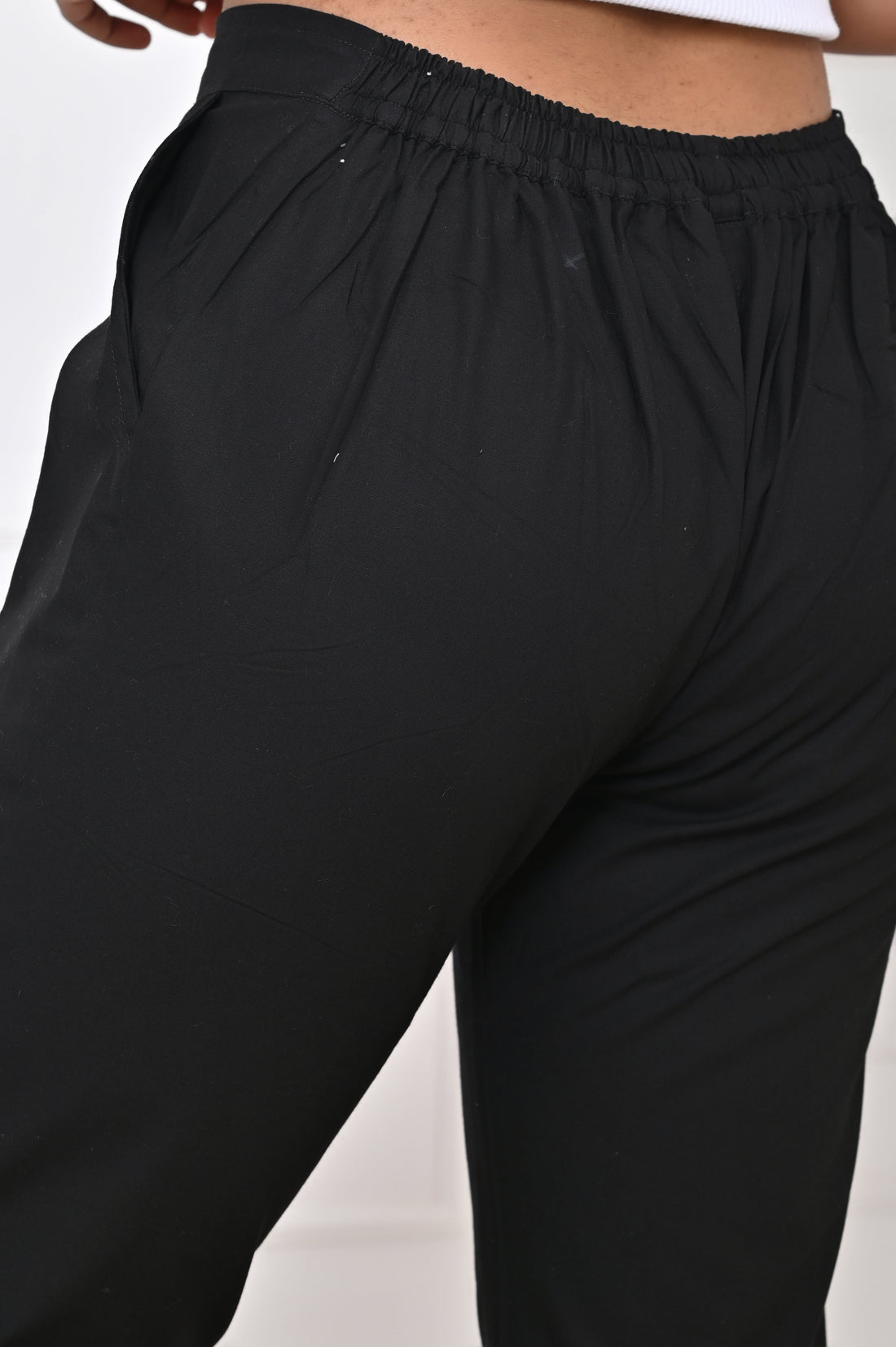 Black Straight Pant