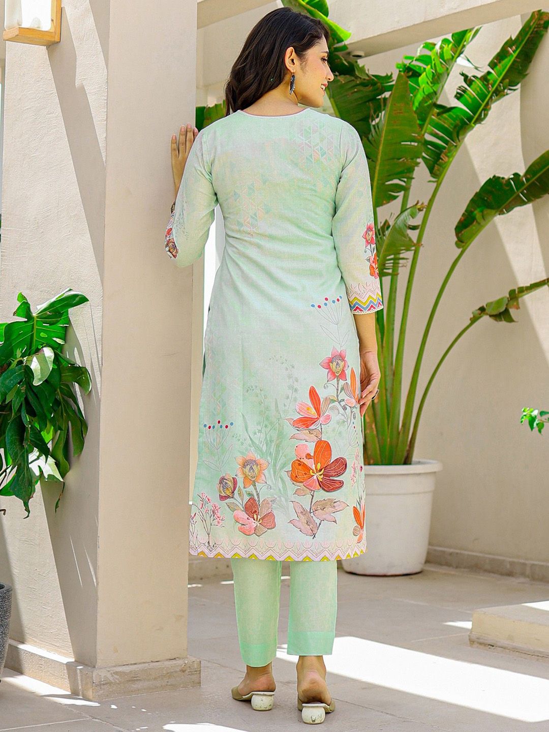Label Khoj Women Lilen Print Kurta, Trouser And Dupptta Set Linen Green Color