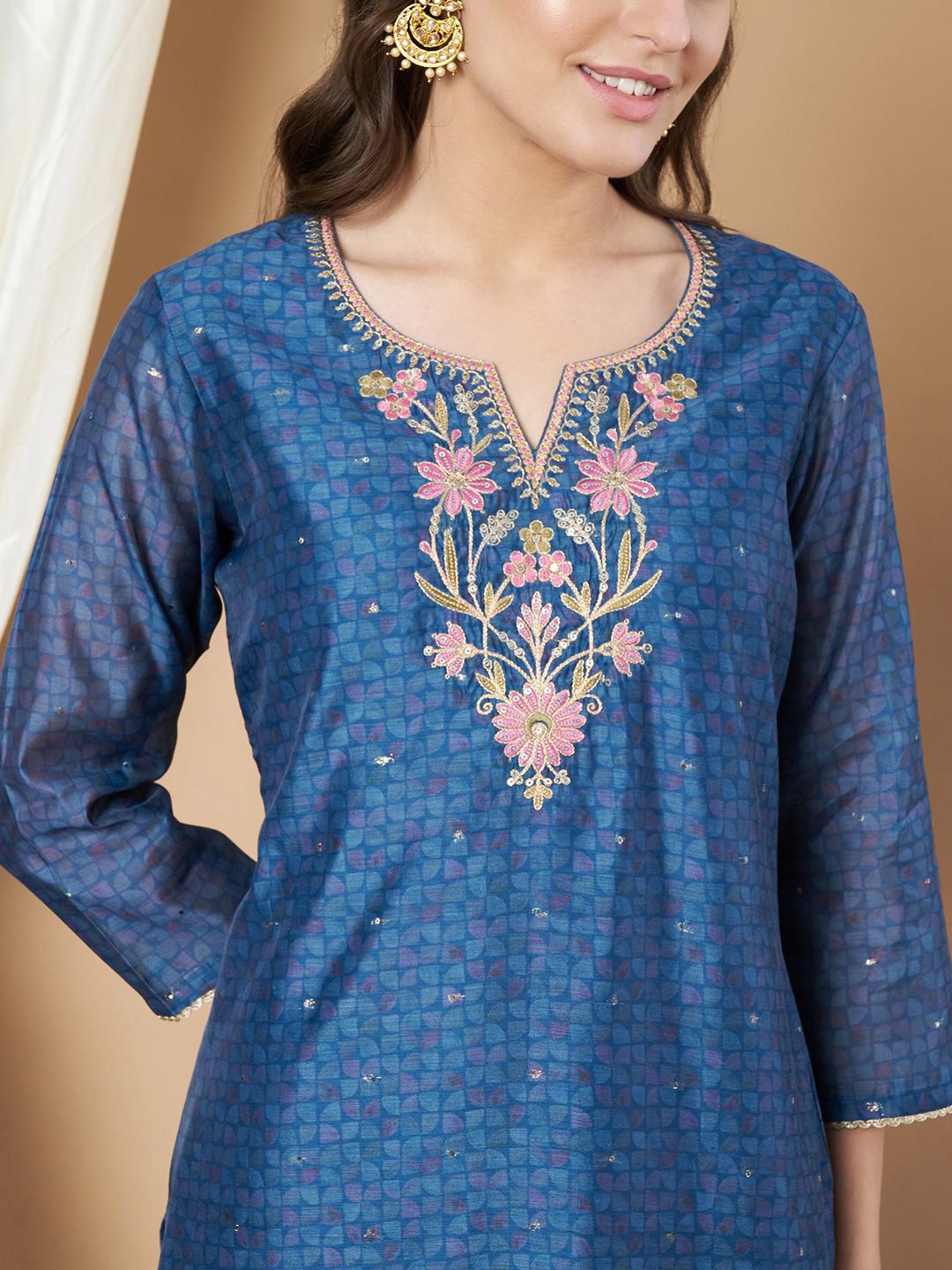 Label Khoj Women's Blue Chanderi Embroidered Kurta with Pant and Blue Dupatta
