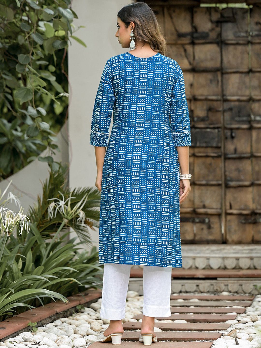 Label Khoj Women  Cotton  Lace Blue Color Kurta For Women