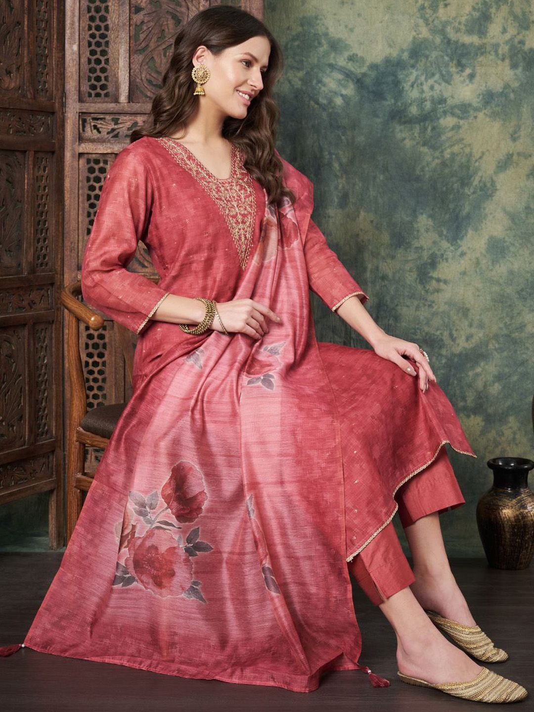 Label Khoj Women's Red Chanderi Embroidered Kurta with Pant and Red Dupatta