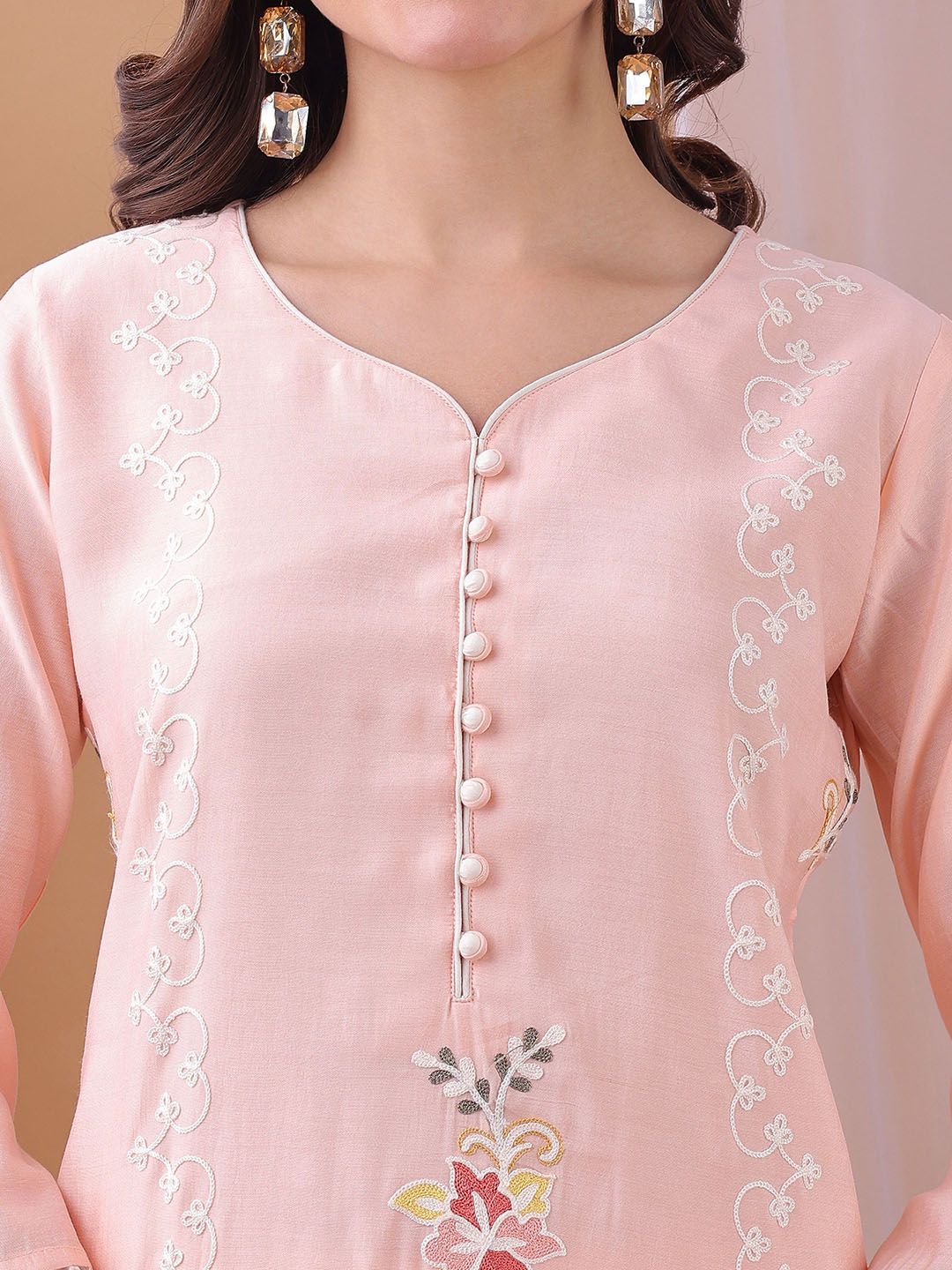 Label Khoj Women's Pink Silk Blend Thread Work Kurta with Pant and Pink Dupatta