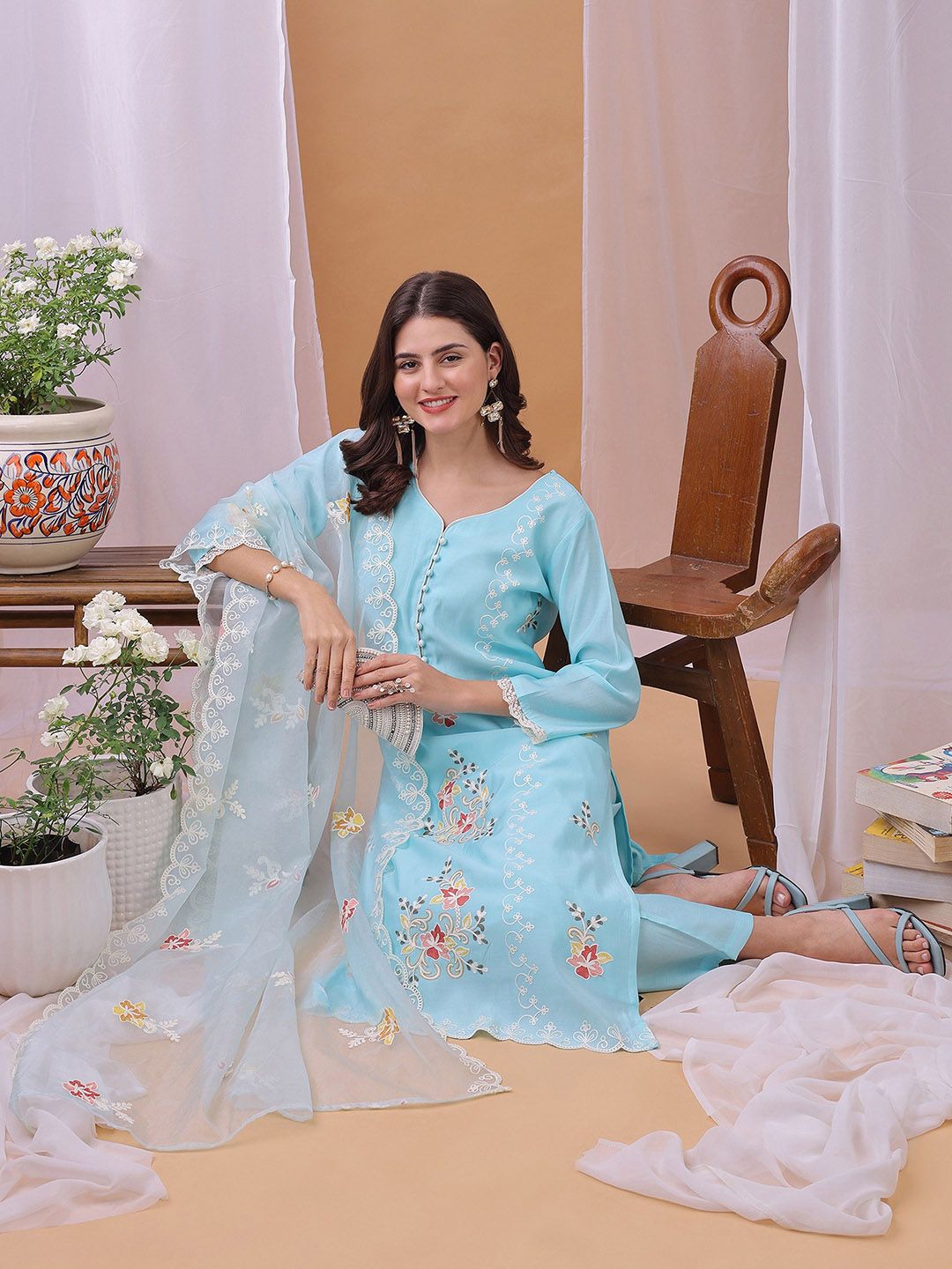 Label Khoj Women's Sky Blue Silk Blend Thread Work Kurta with Pant and Sky Blue Dupatta