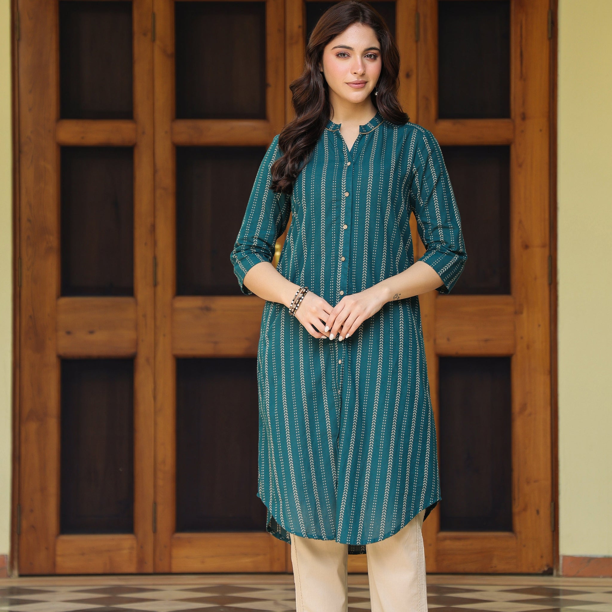 Green Yarn Dyed Straight Kurta