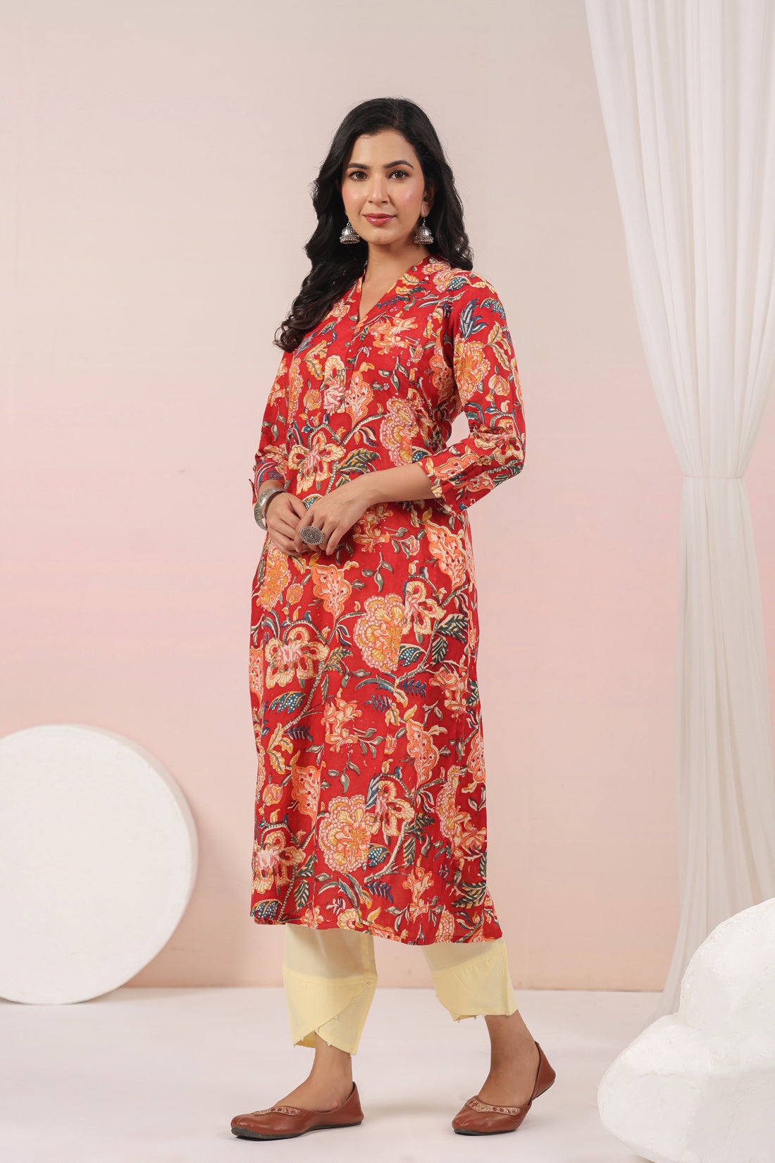 Shuddhi  Red and Green Semi Aline