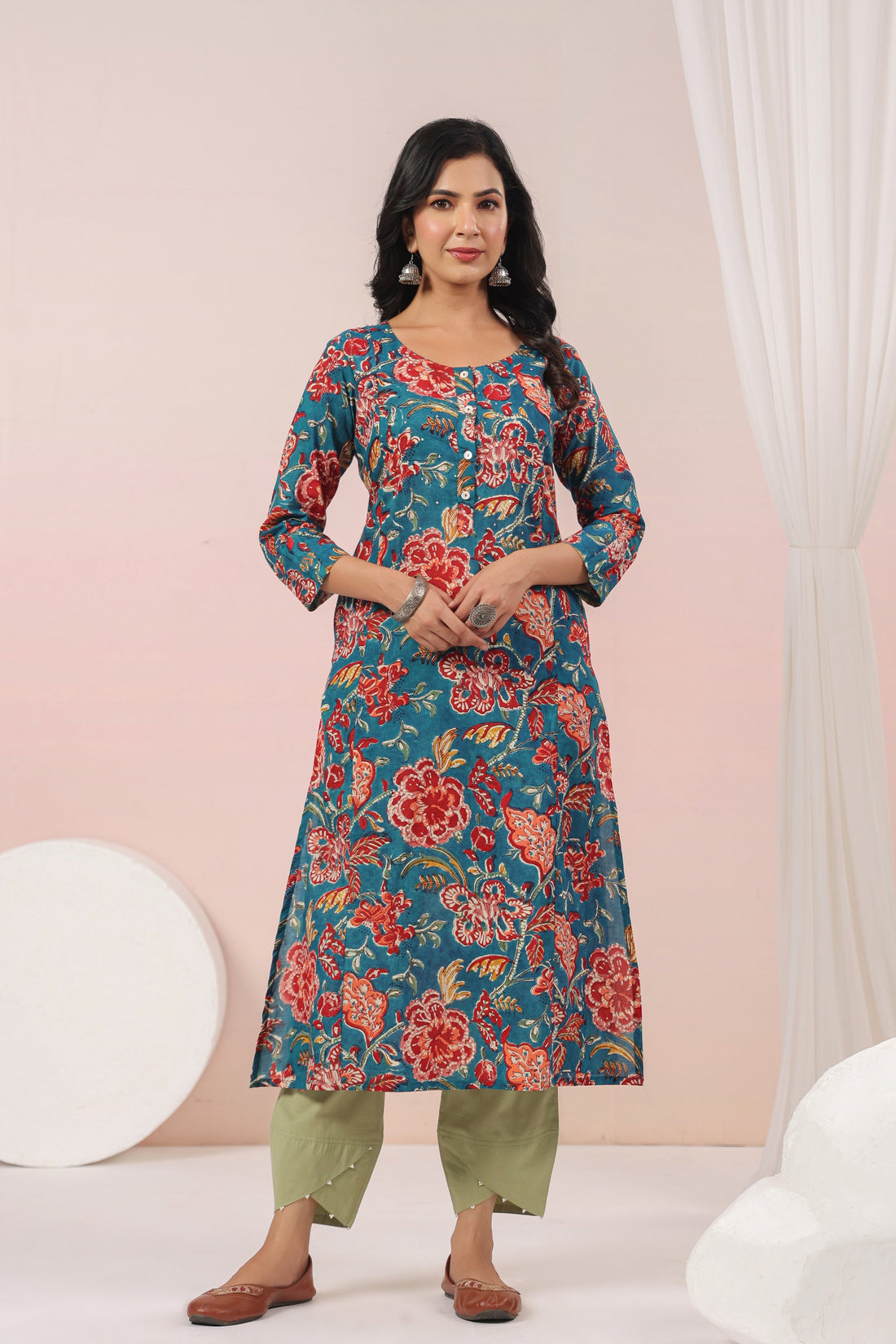 Shuddhi  Green and Red Semi Aline