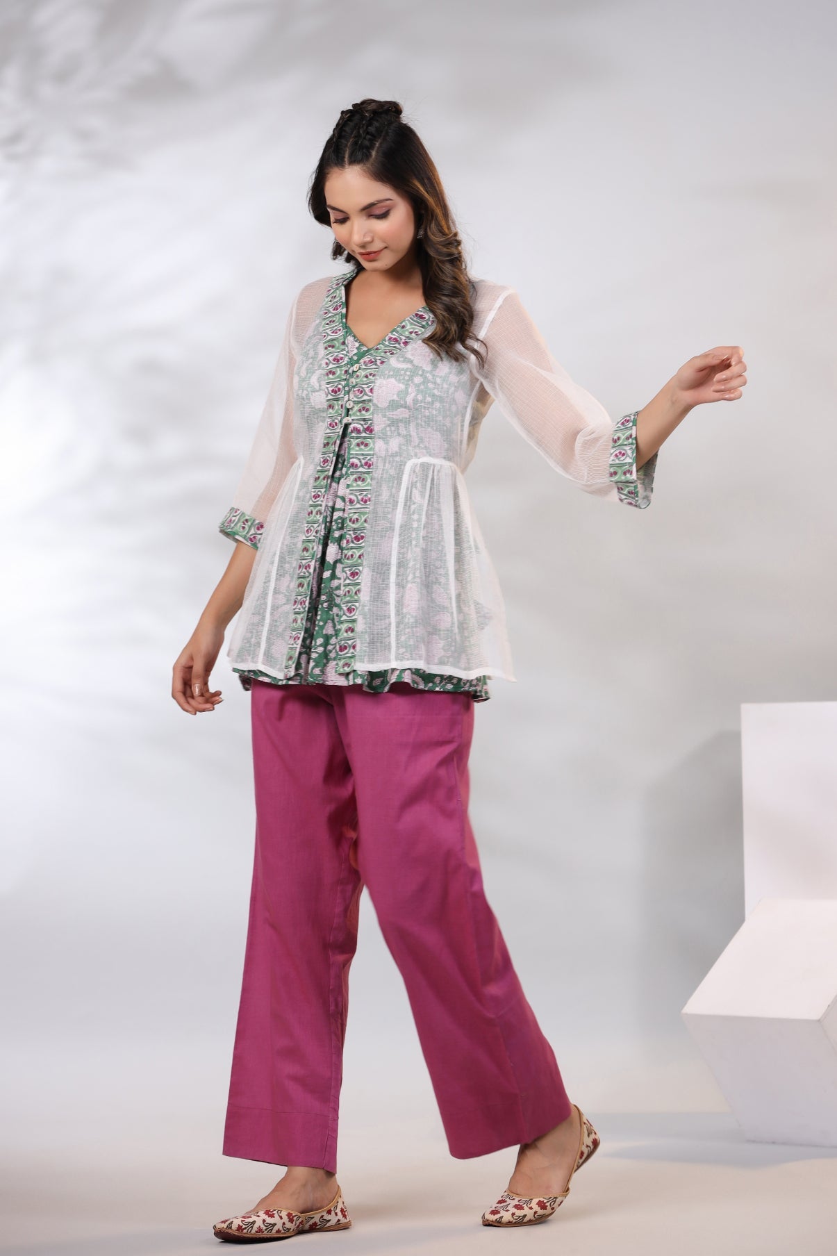 White Kotadoria Double Top