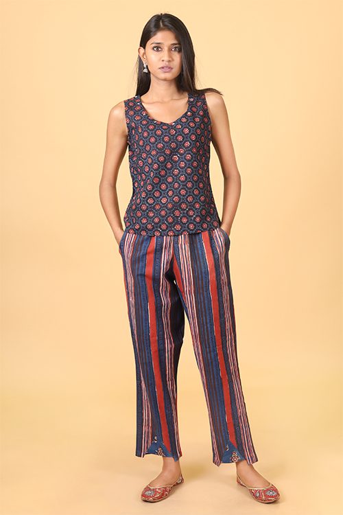 Shuddhi Indigo and brick red handblock printed double top