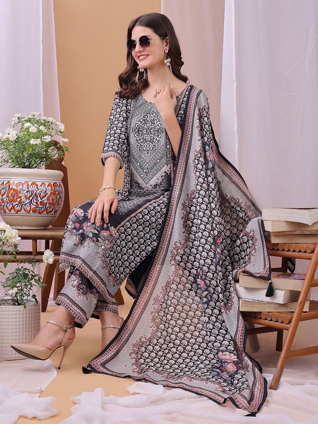 Label Khoj Women's Black Silk Blend Handwork Kurta with Pant and Black Dupatta