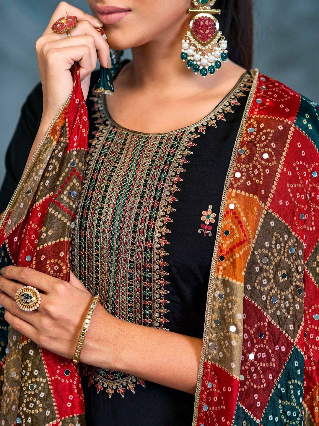 Label khoj Silk top with heavy embroidery and Pure cotton lining kurta setBLACK Color