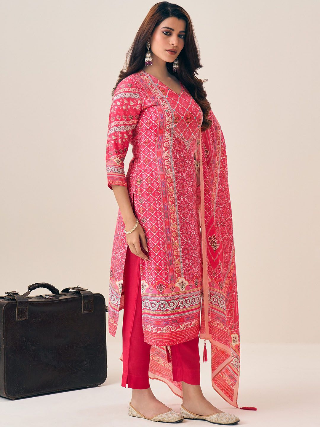 Label khoj Pure viscose maslin with hand work Kurta ,trouser and dupptta setRANI Color