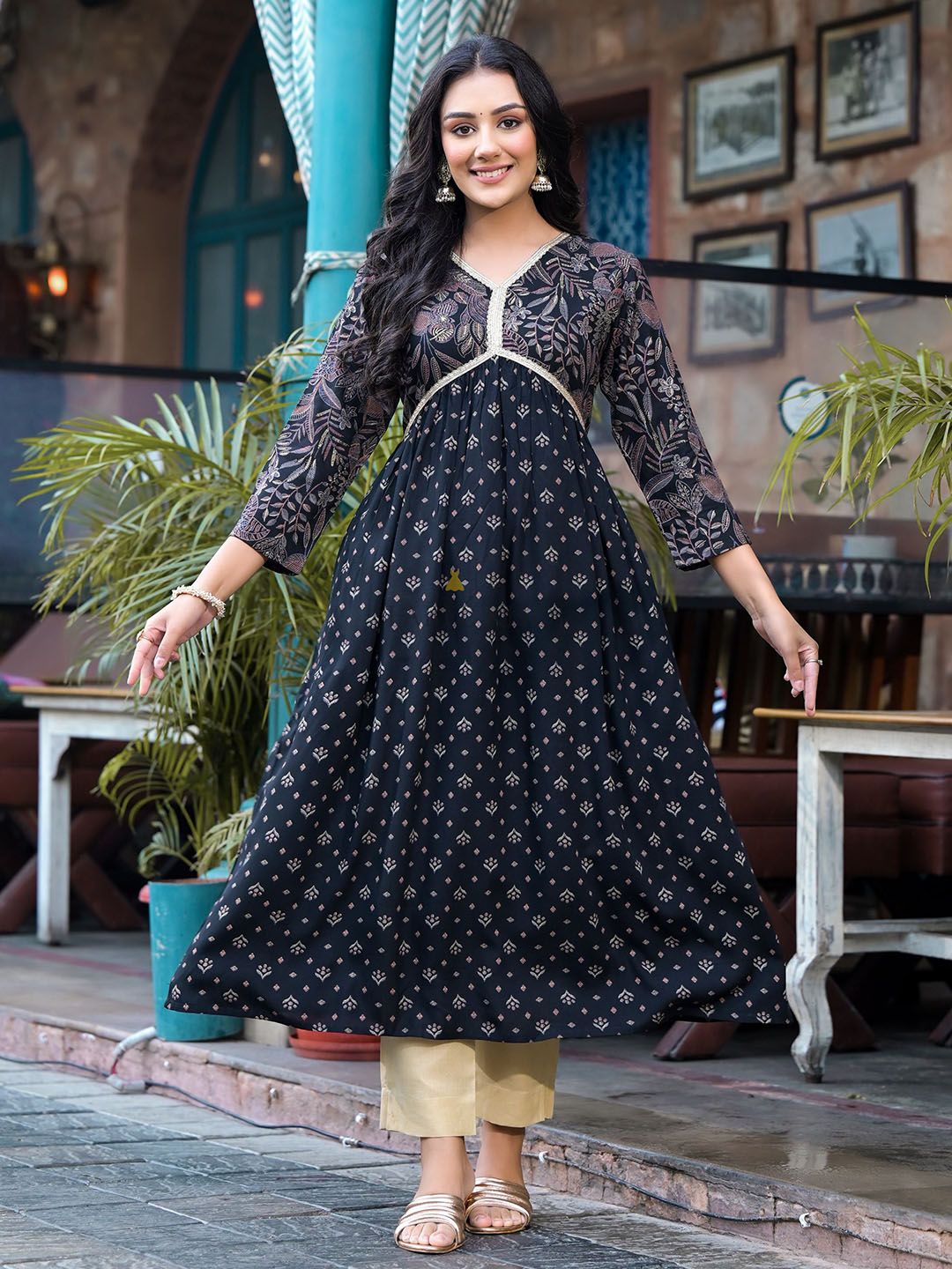 Label Khoj Women Rayon print  A line Alia kurta with Pocket
