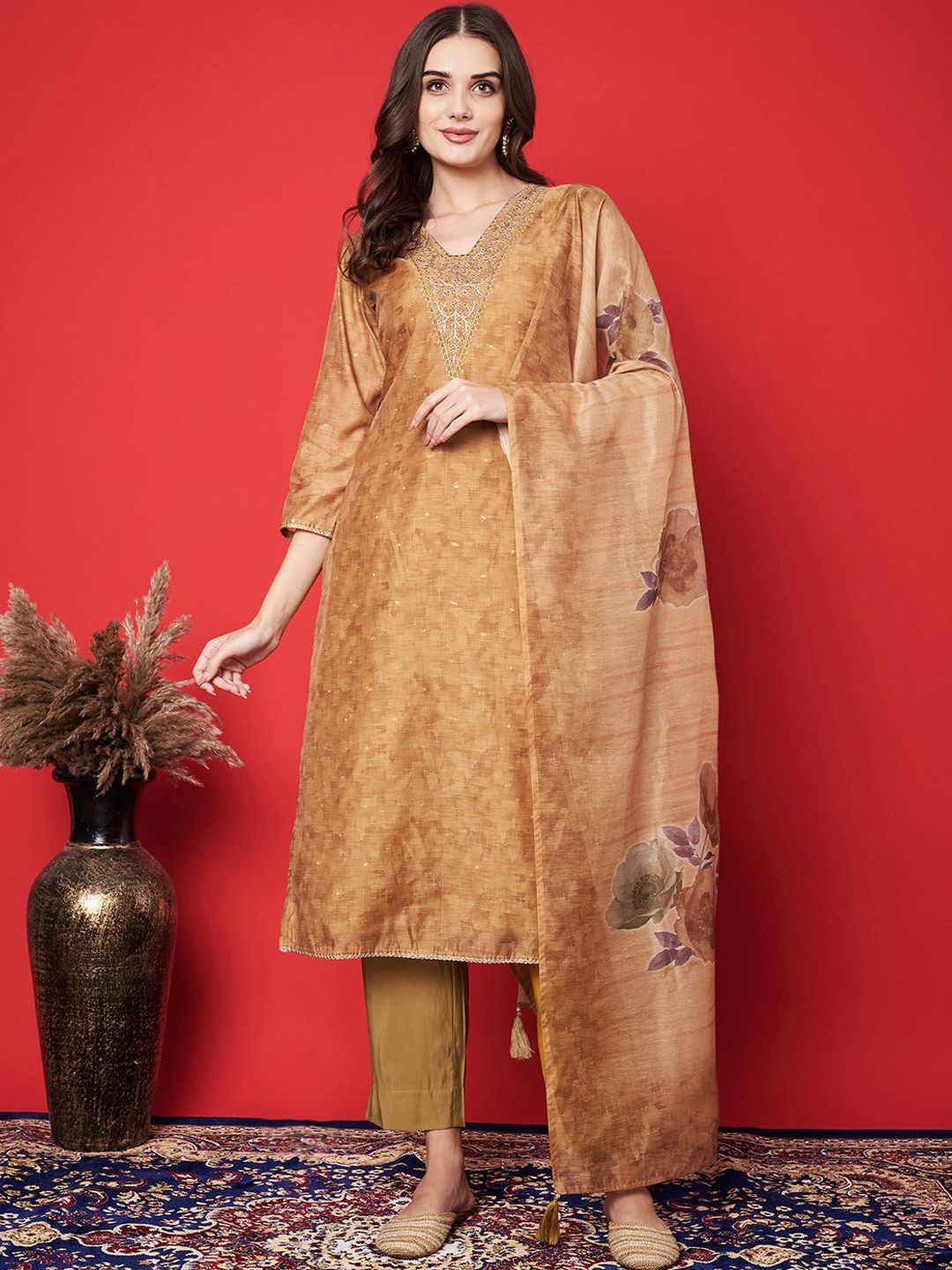 Label khoj chanderi kurta with bottom and dupptta setGold Color