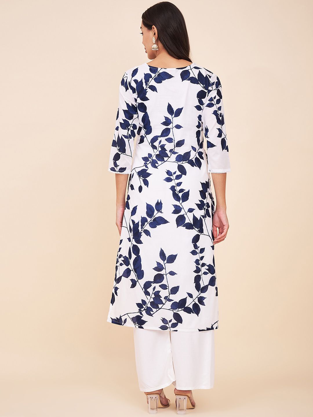 Label Khoj Women White Floral Cotton Kurta