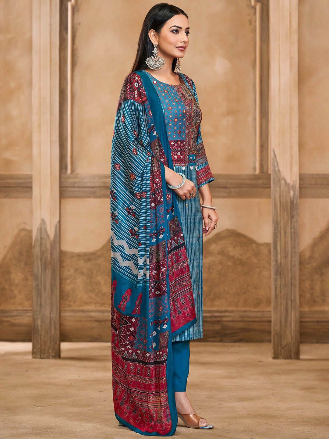 Label khoj Women maslin priint kurta, trouser and dupptta set
