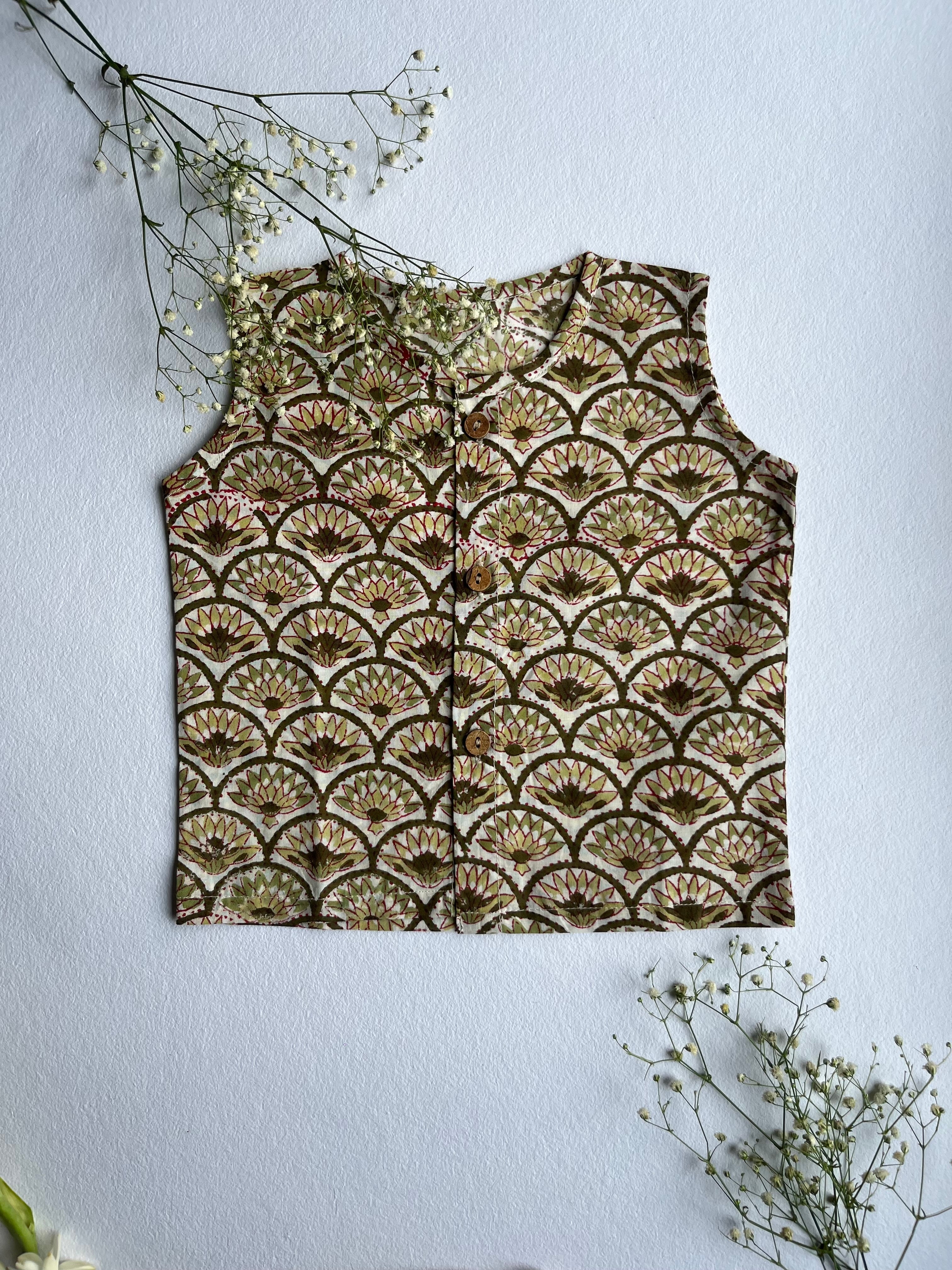 Shuddhi  Green and Brown Jhabla set