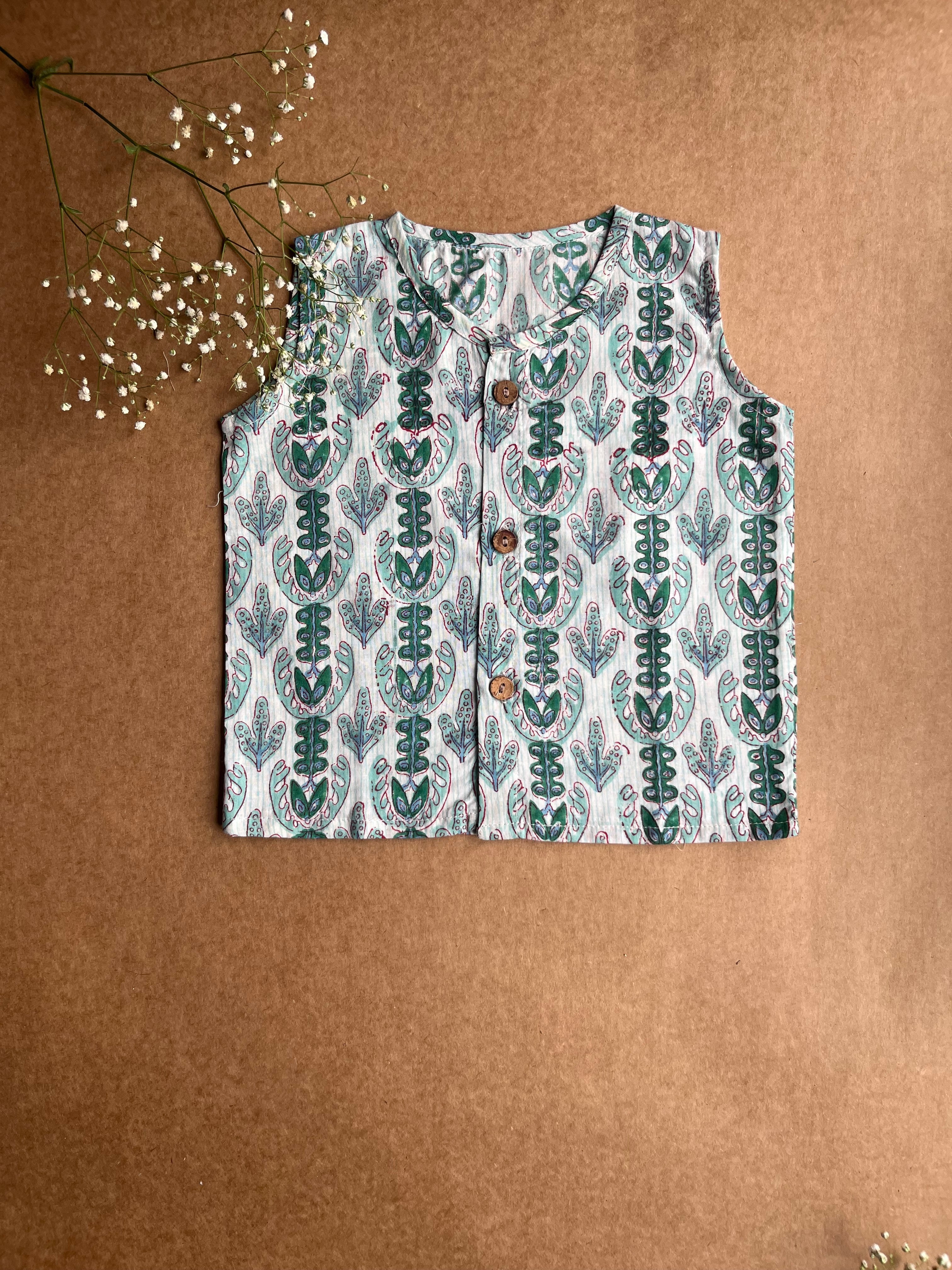 Shuddhi White and Green Jhabla set