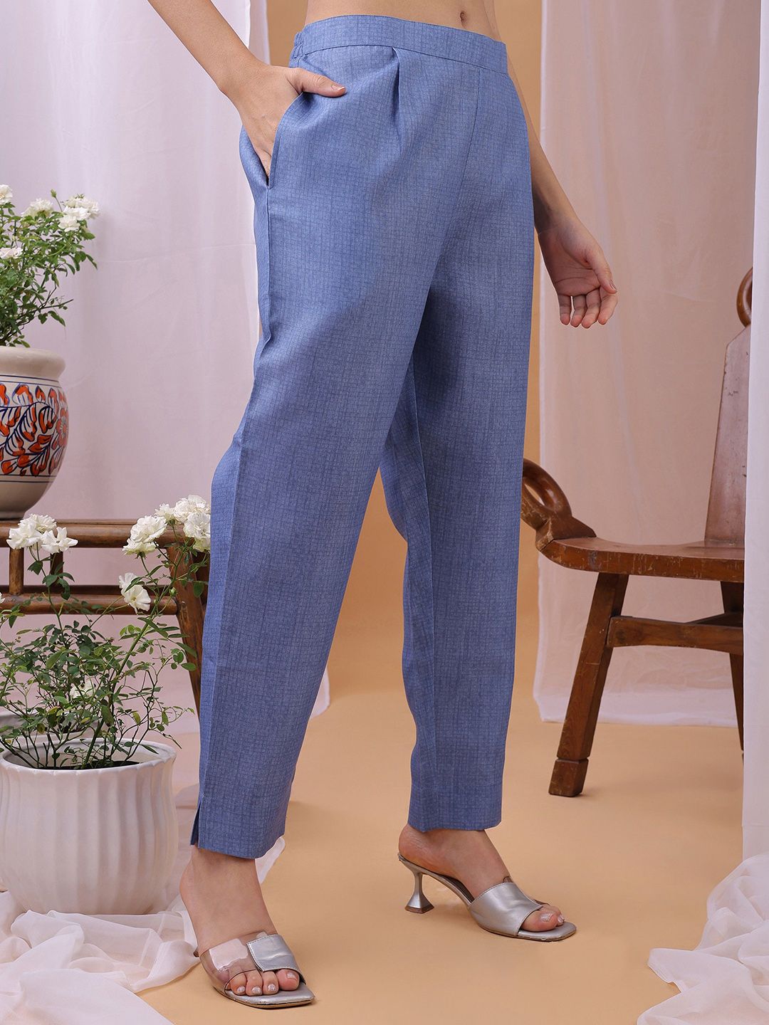 Label Khoj Women's Blue Linen Digital Printed With Stone Work Kurta with Pant and Blue Dupatta